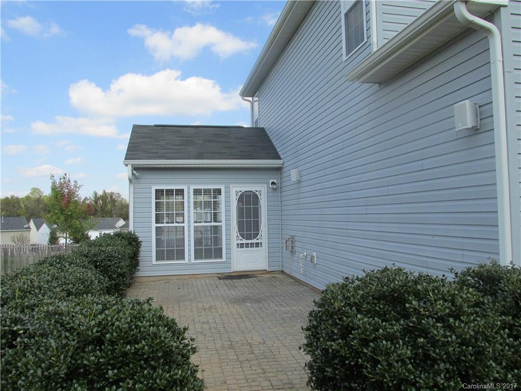 Tanners Creek - Residential Lease