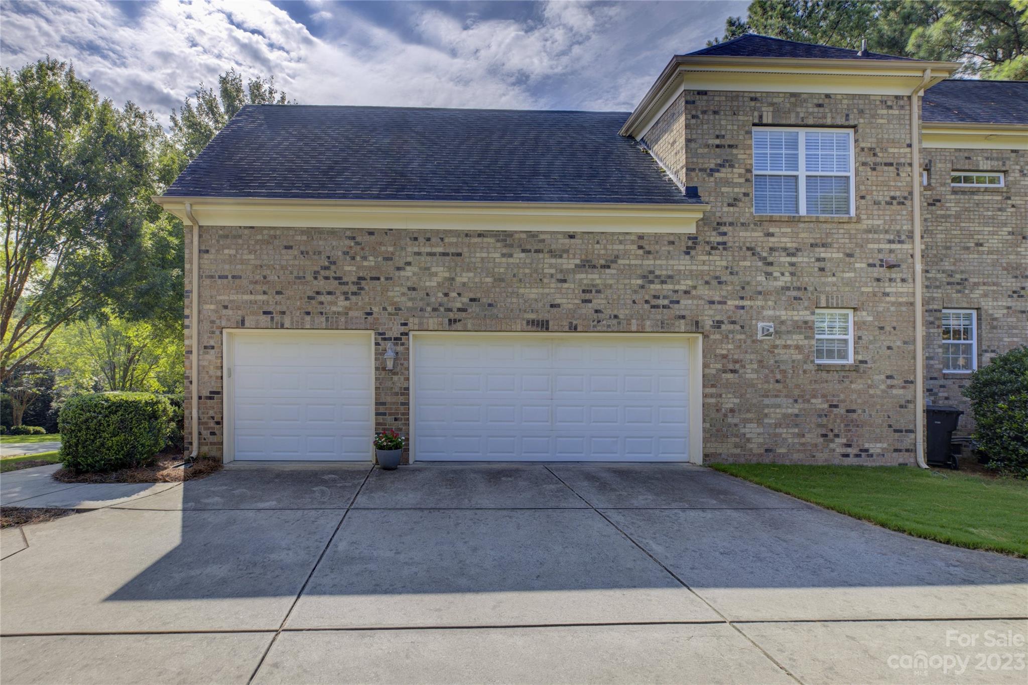 The Palisades - Residential