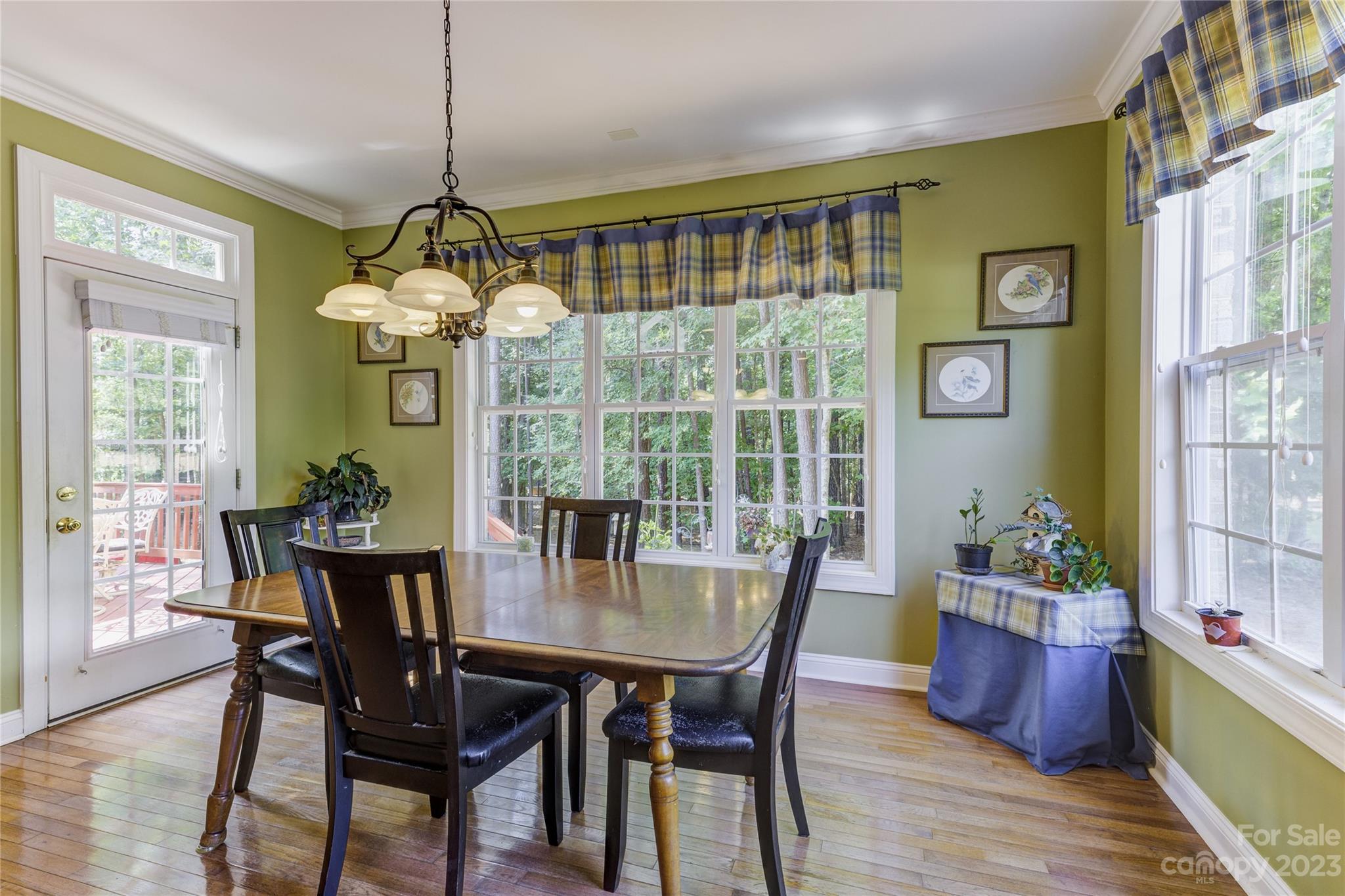 The Palisades - Residential