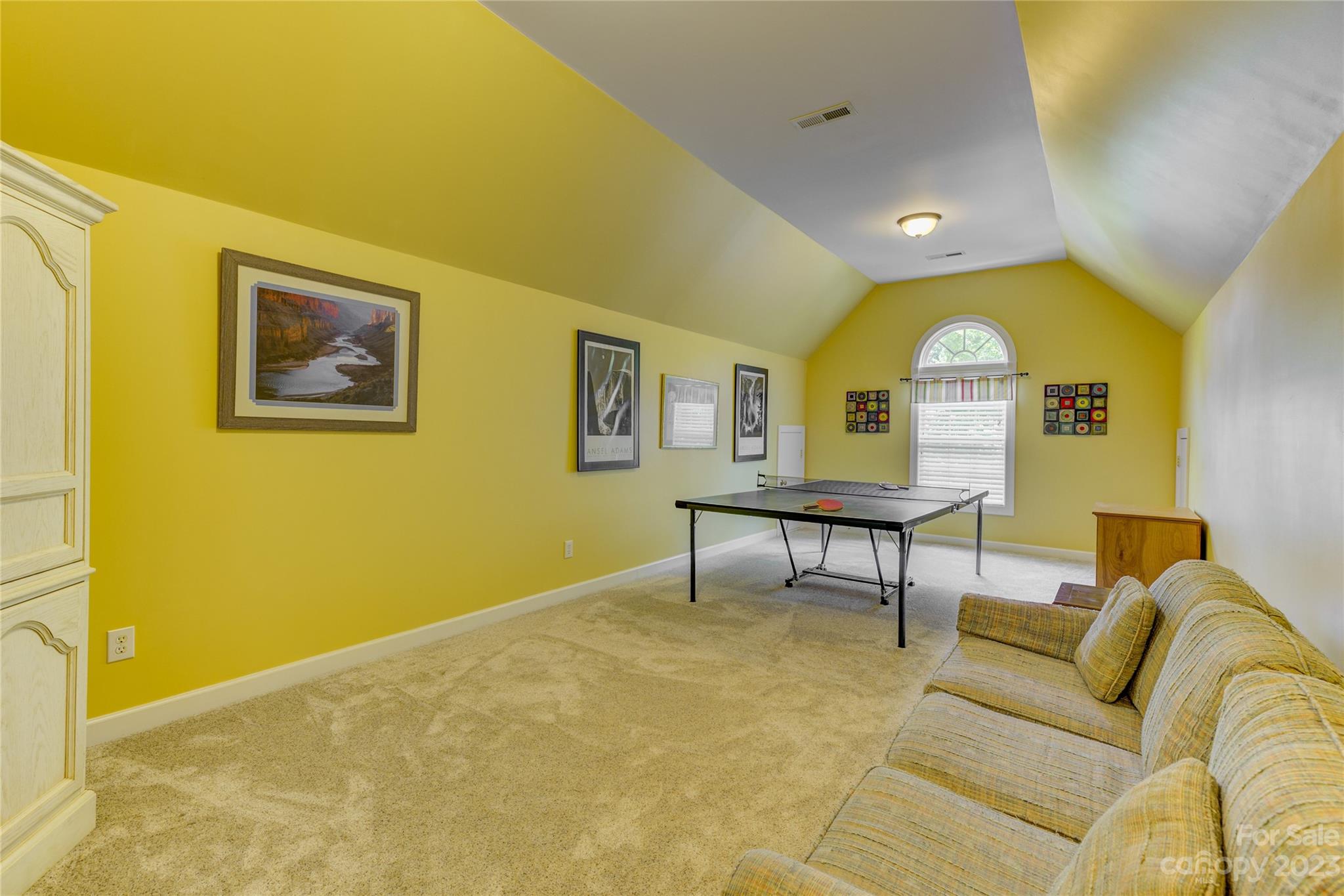 The Palisades - Residential