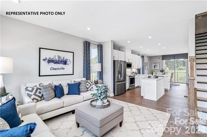 1016 Bella Grove Lane