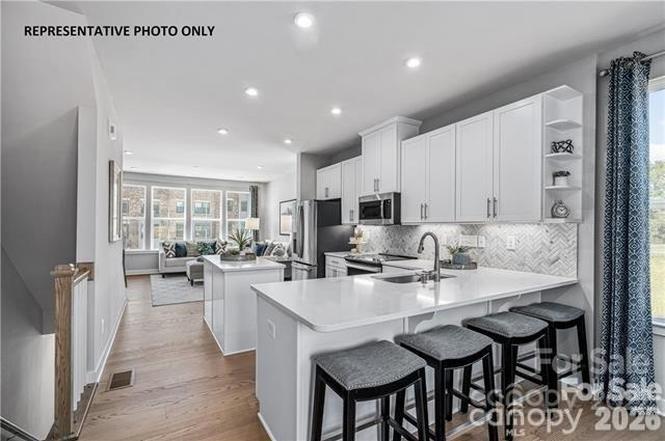 1016 Bella Grove Lane