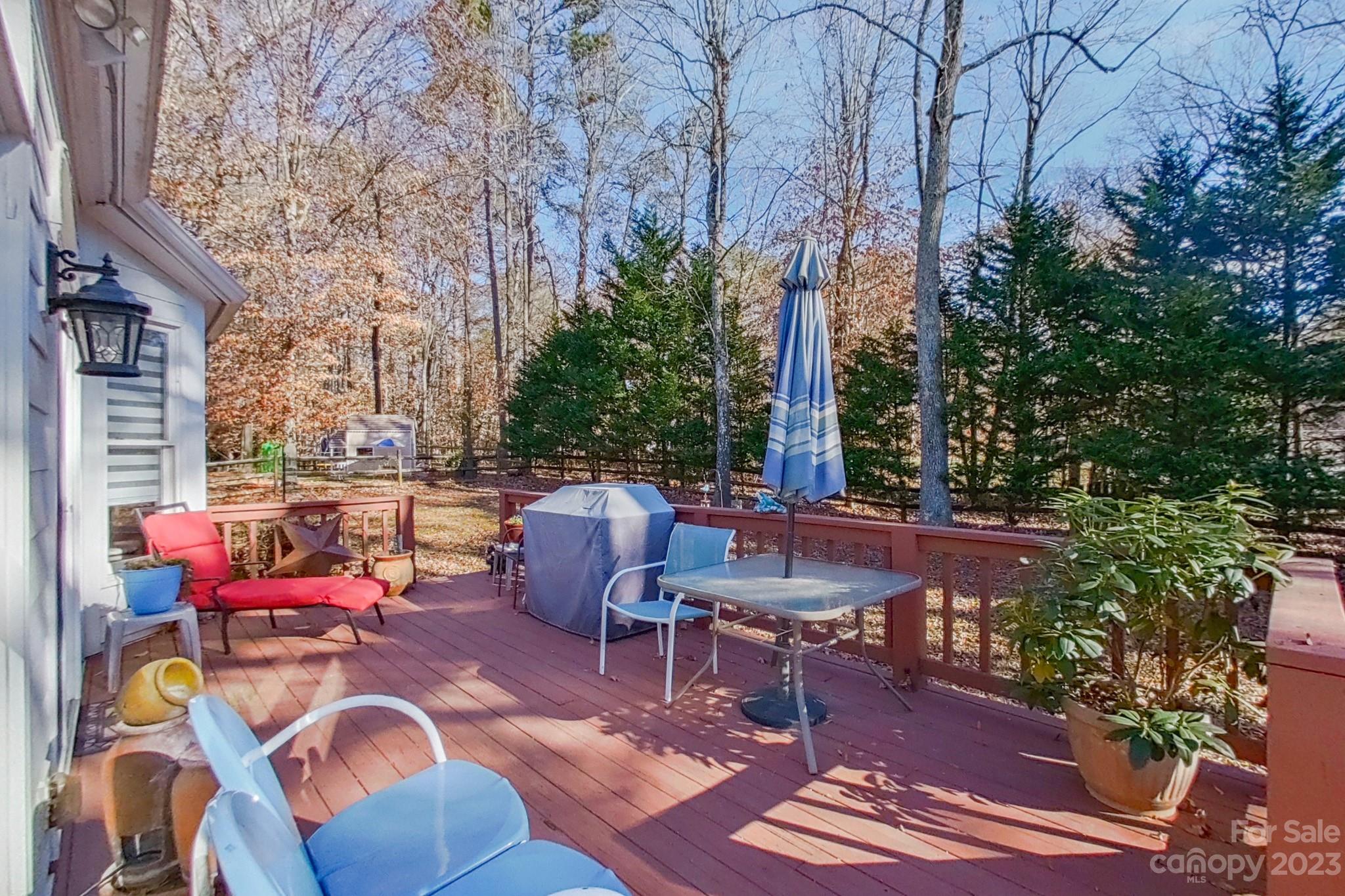 Davis Lake - Residential