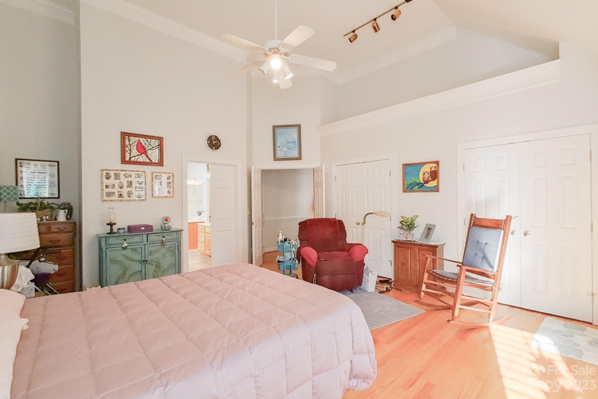 Davis Lake - Residential