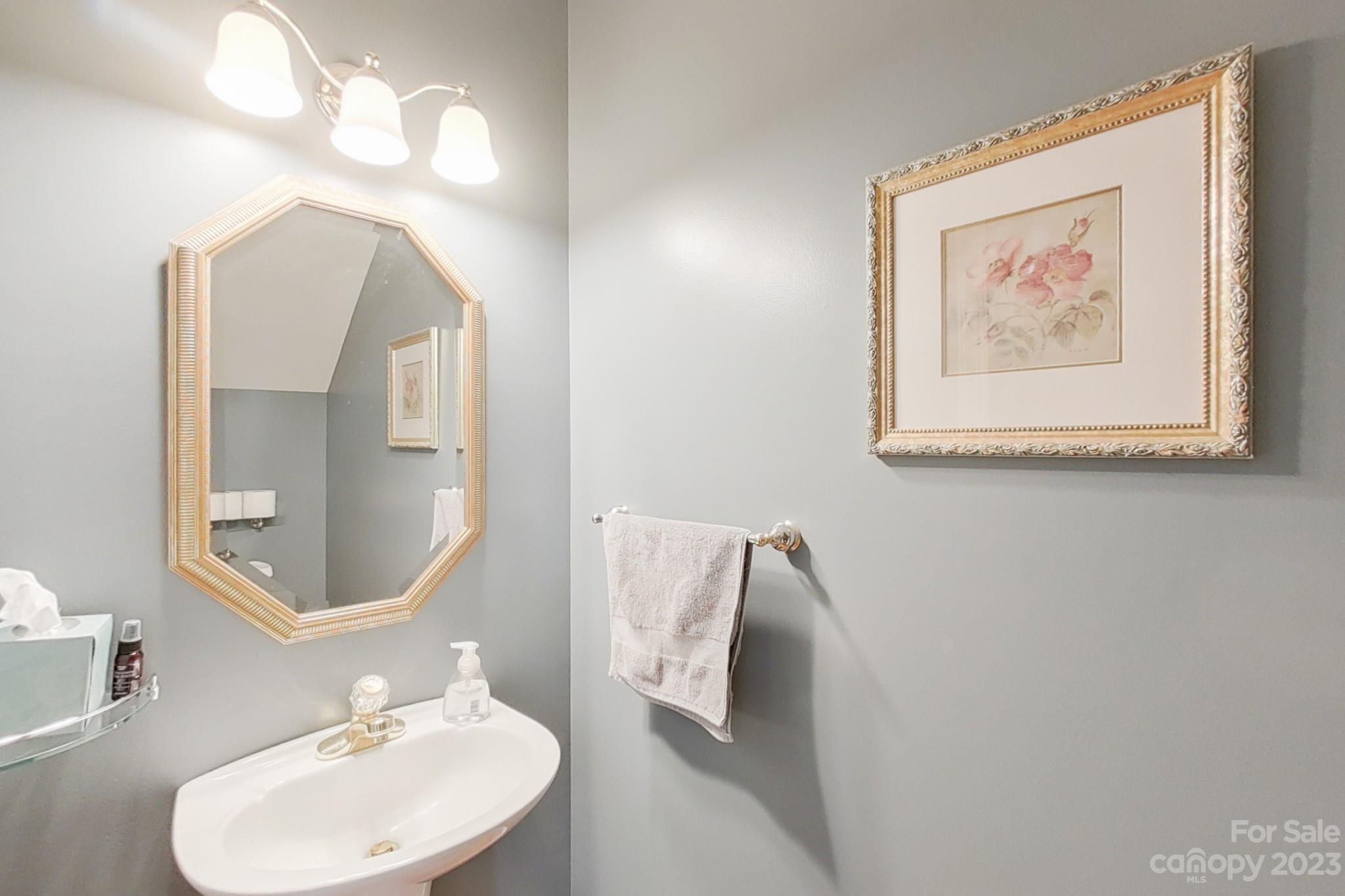 Davis Lake - Residential