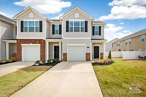 5614 Carrington Court 80 Trinity NC 27370