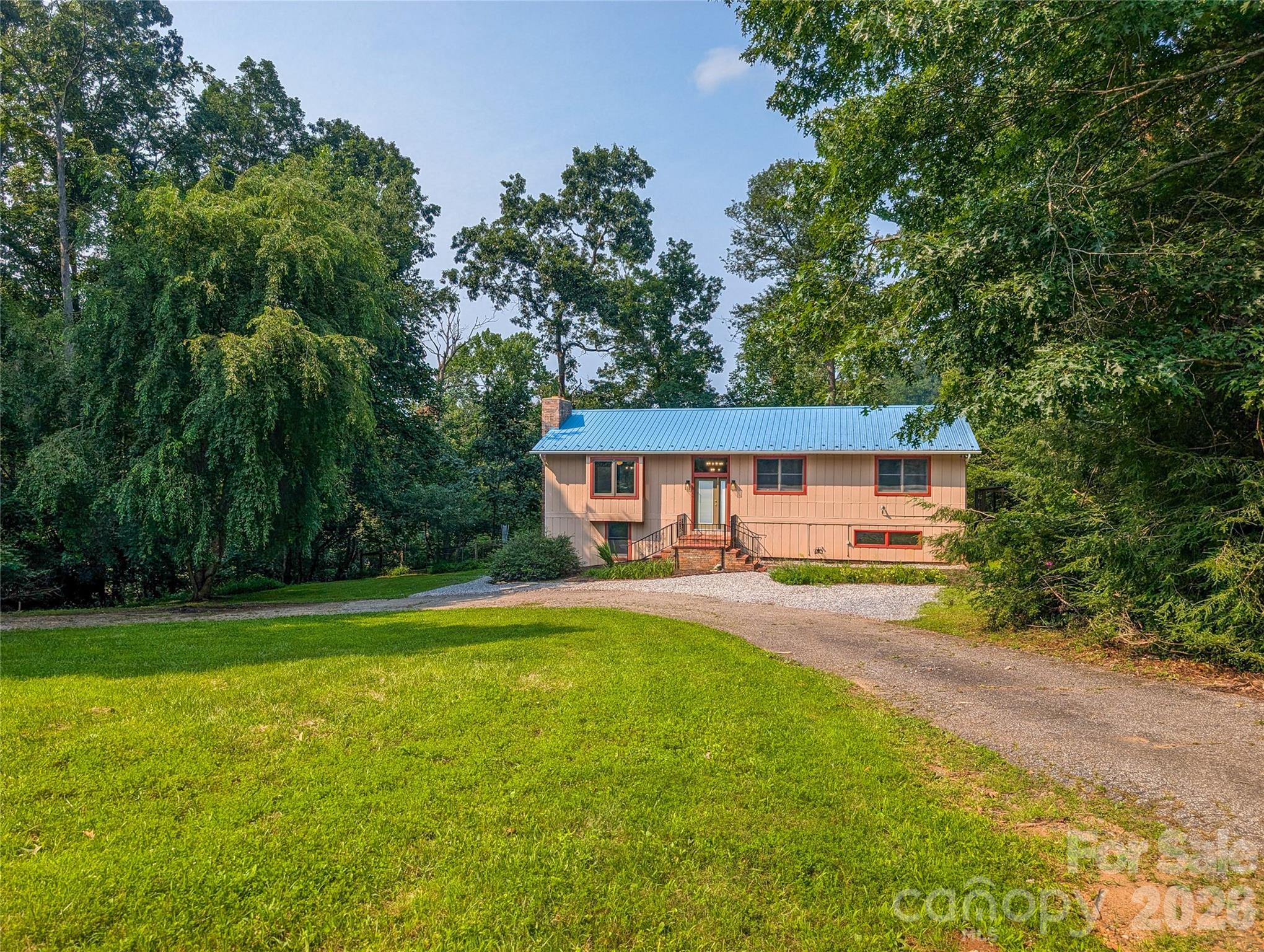 328 Wooded Valley Lane
