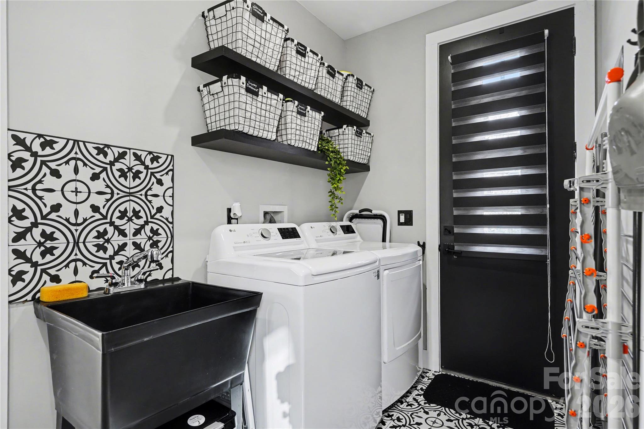 Sherwood Forest - Residential