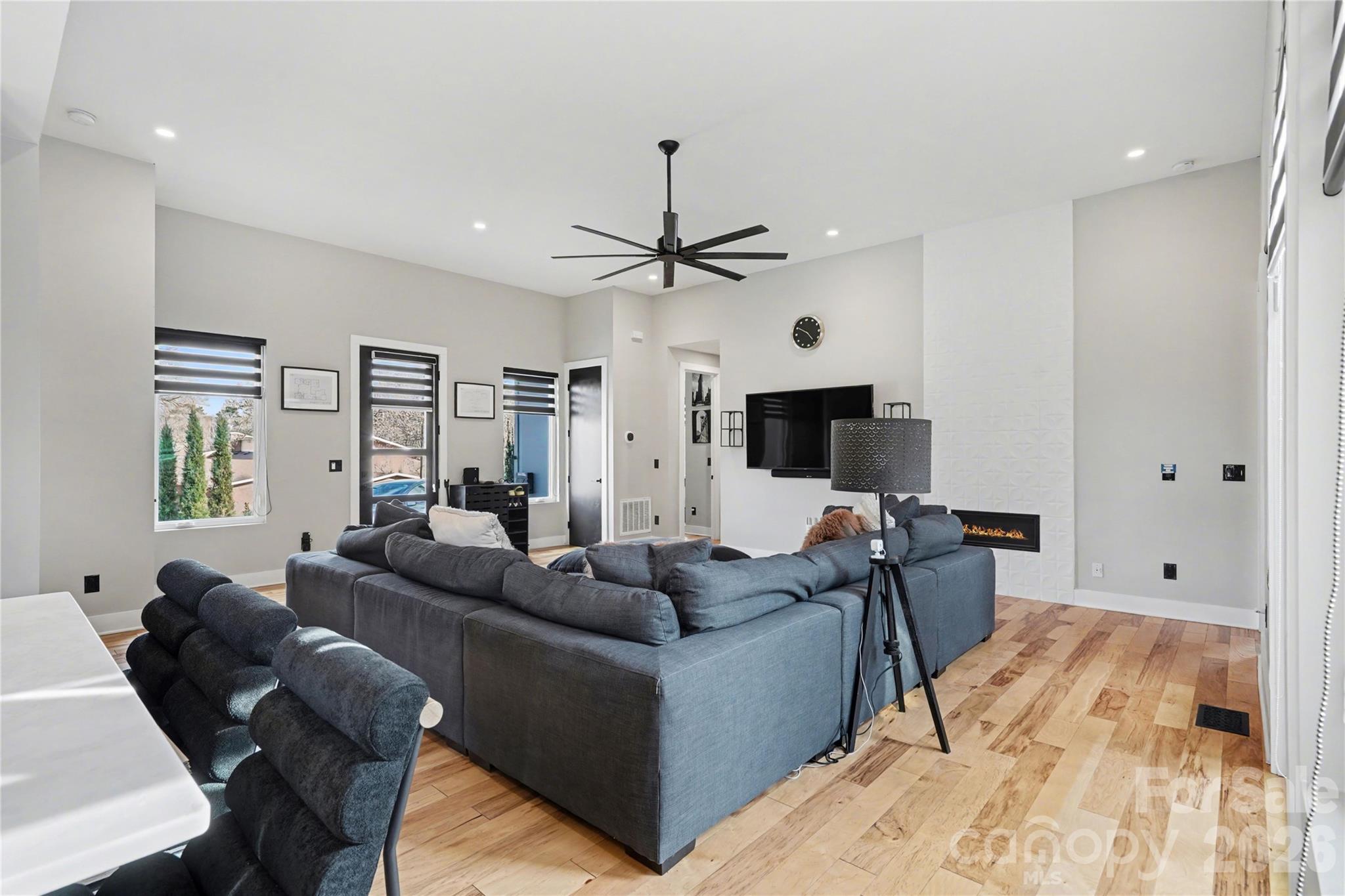 Sherwood Forest - Residential