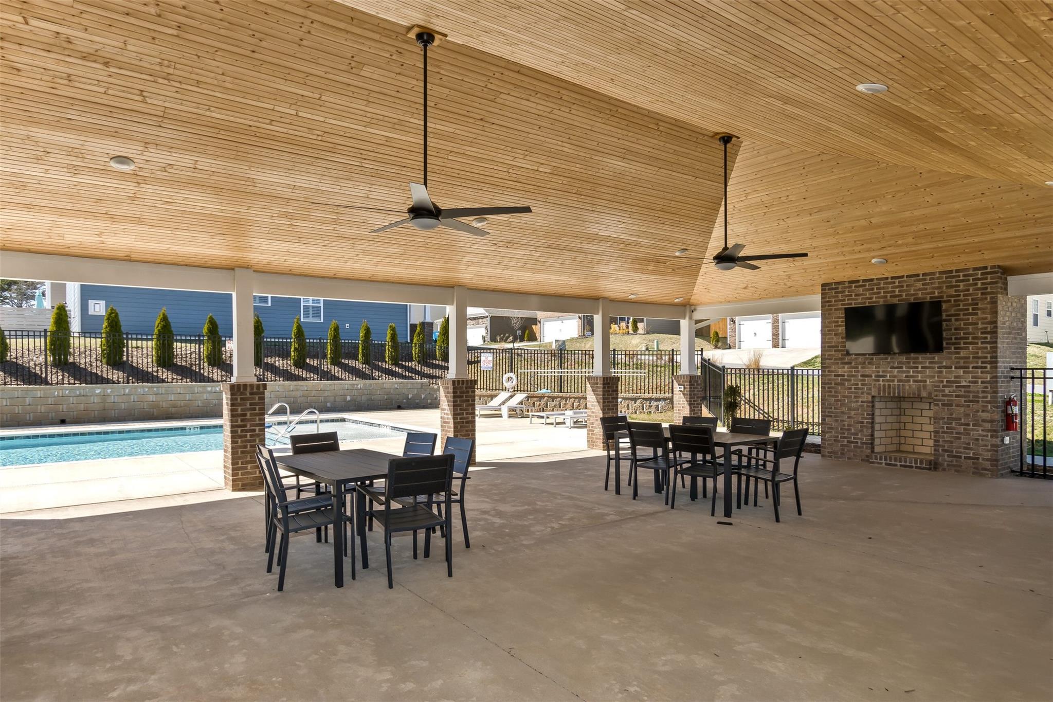 Holbrook Village - Residential