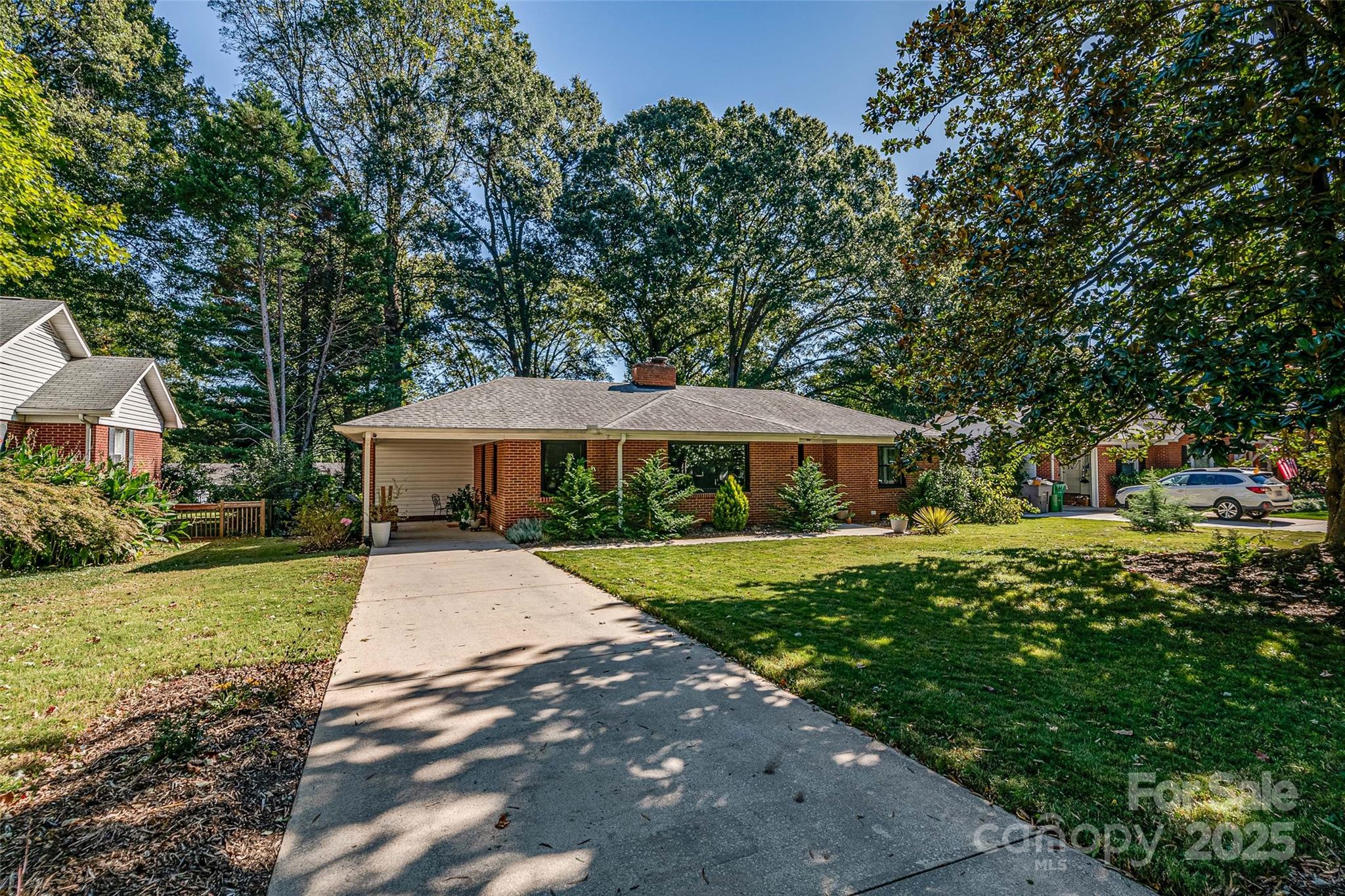 4243 Castlewood Road
