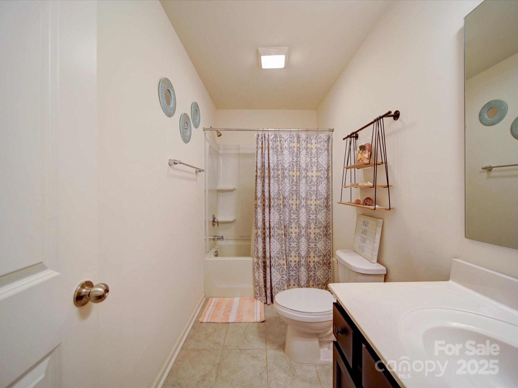 Mount Holly, North Carolina 28120, United States, 4 Bedrooms Bedrooms, ,4 BathroomsBathrooms,Residential,Active,149528