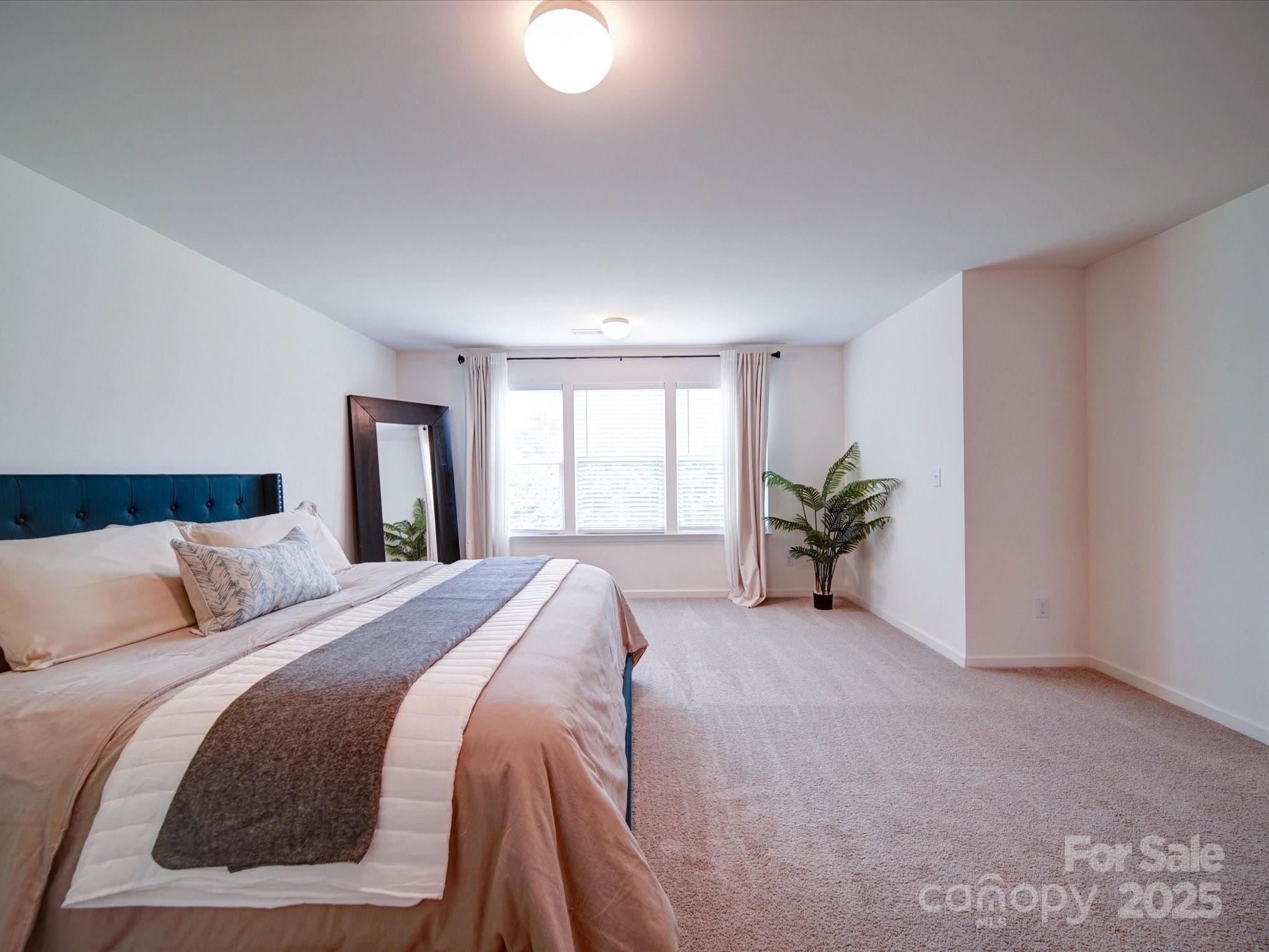 Mount Holly, North Carolina 28120, United States, 4 Bedrooms Bedrooms, ,4 BathroomsBathrooms,Residential,Active,149528