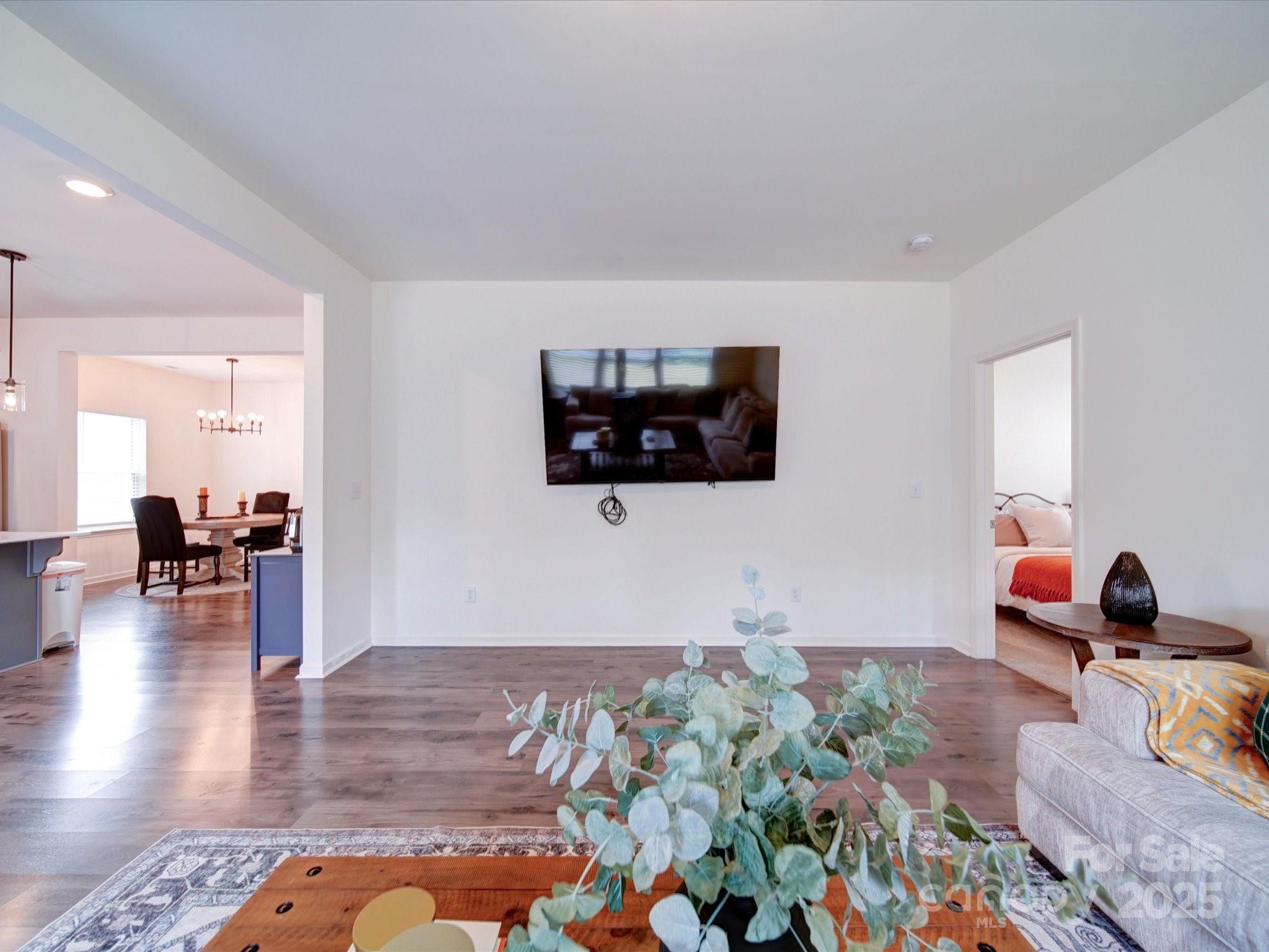 Mount Holly, North Carolina 28120, United States, 4 Bedrooms Bedrooms, ,4 BathroomsBathrooms,Residential,Active,149528