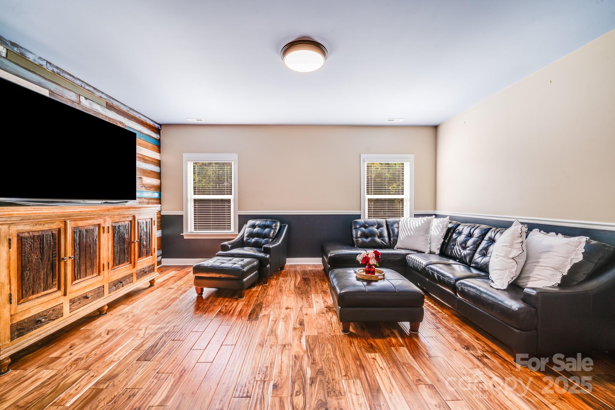 Barber Rock - Residential