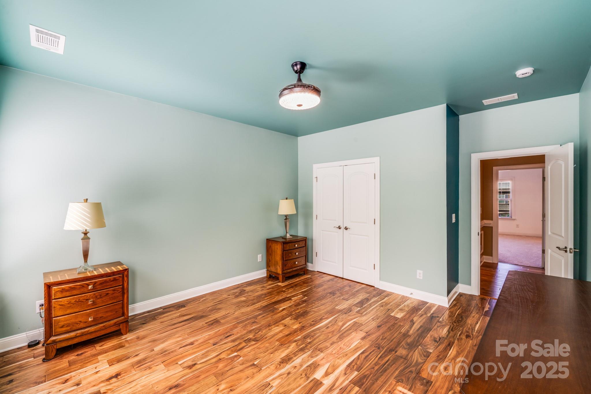 Barber Rock - Residential