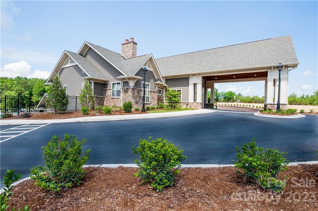 The Palisades - Residential