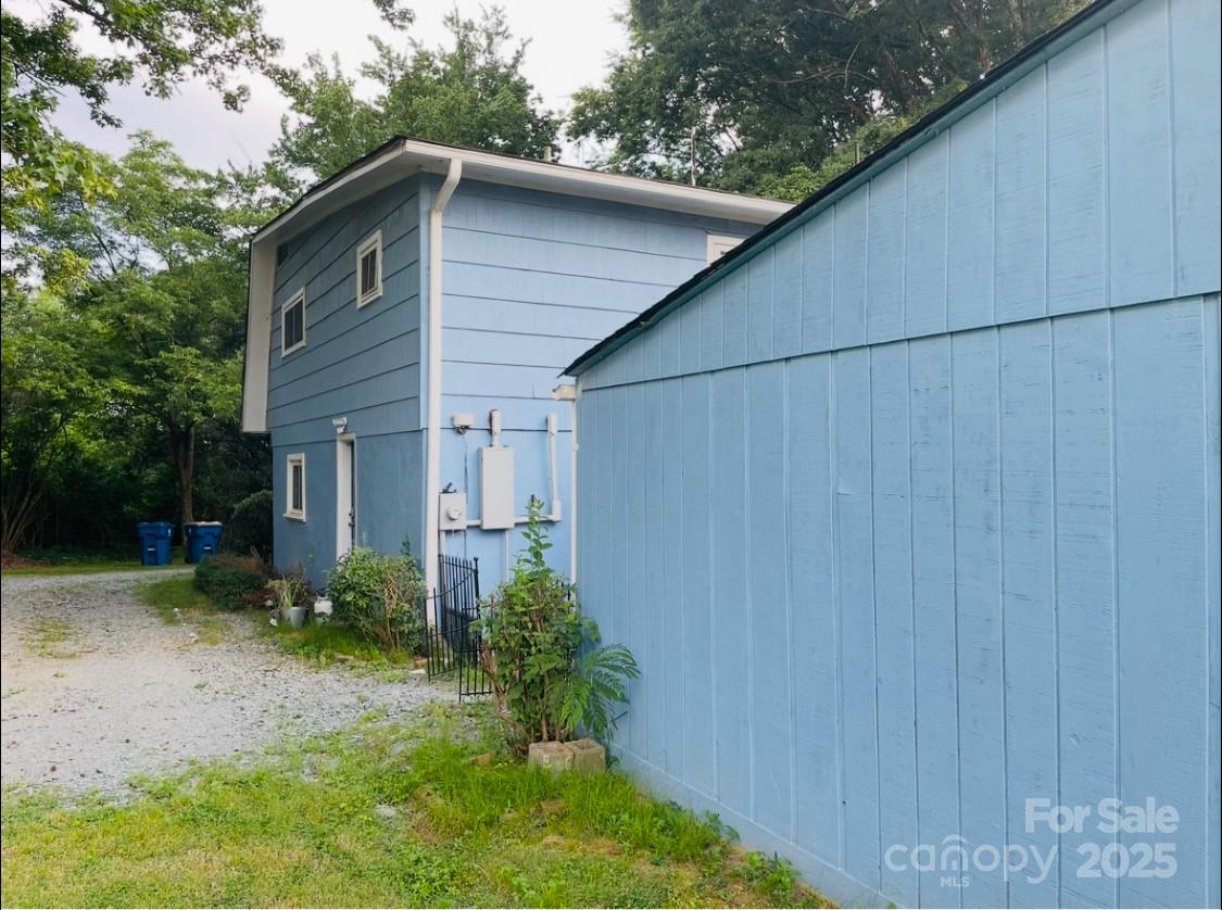 209 Edgewood Drive