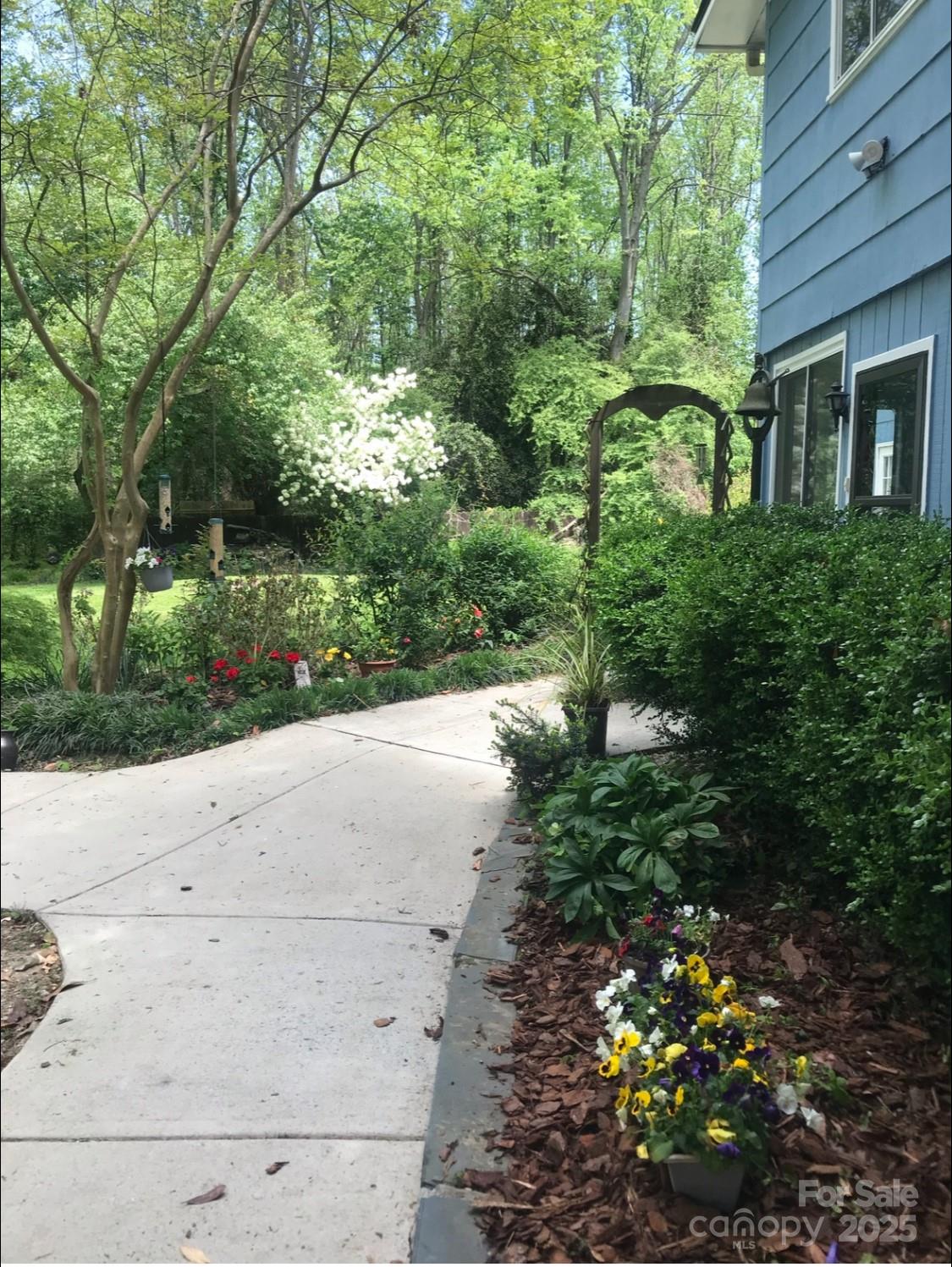 209 Edgewood Drive
