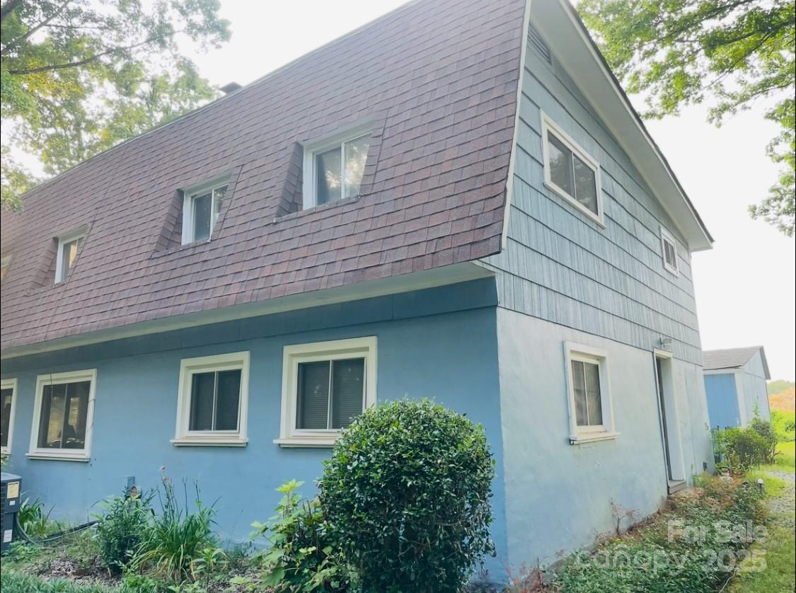 209 Edgewood Drive
