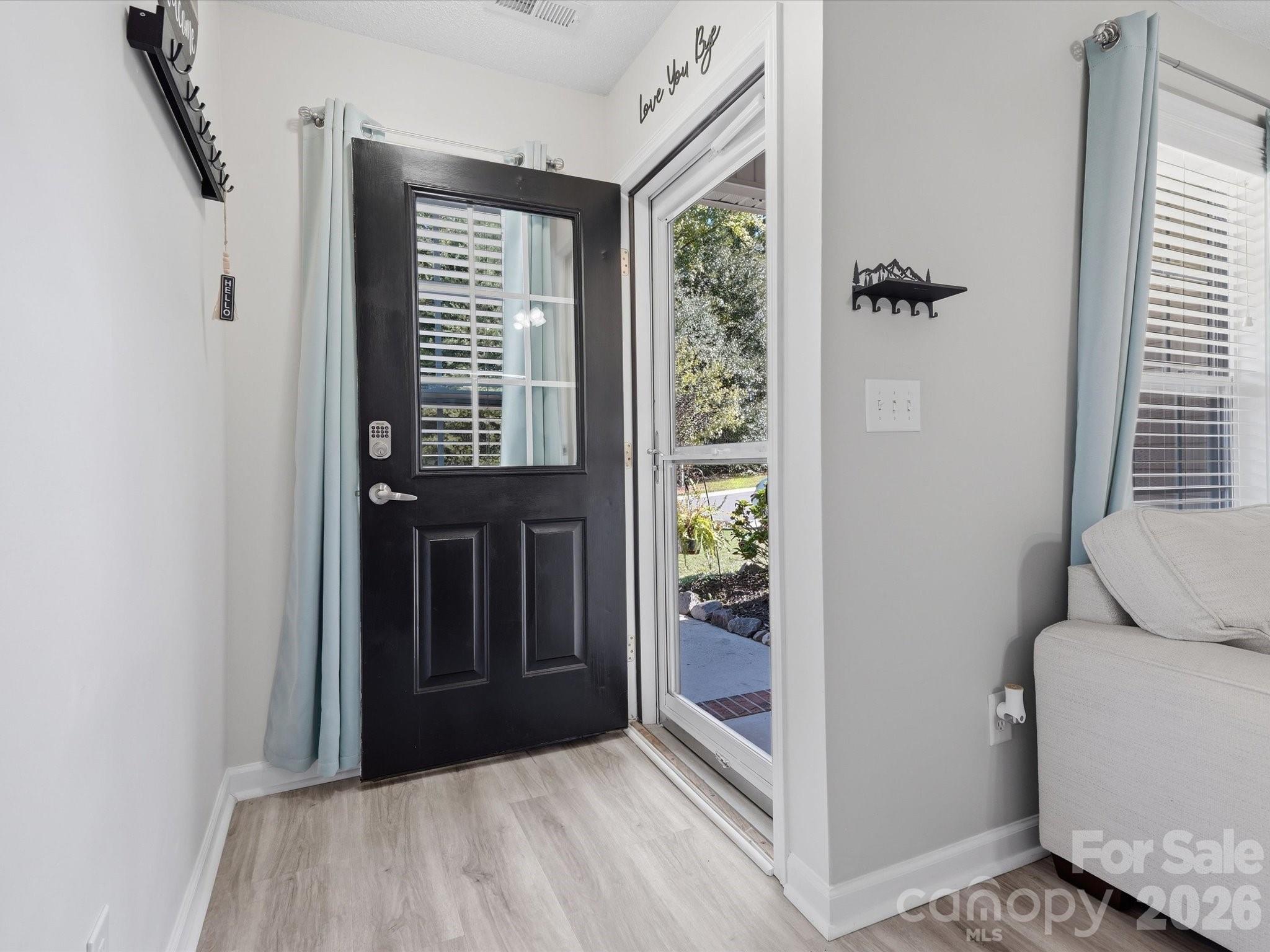 545 Weavers Crossing