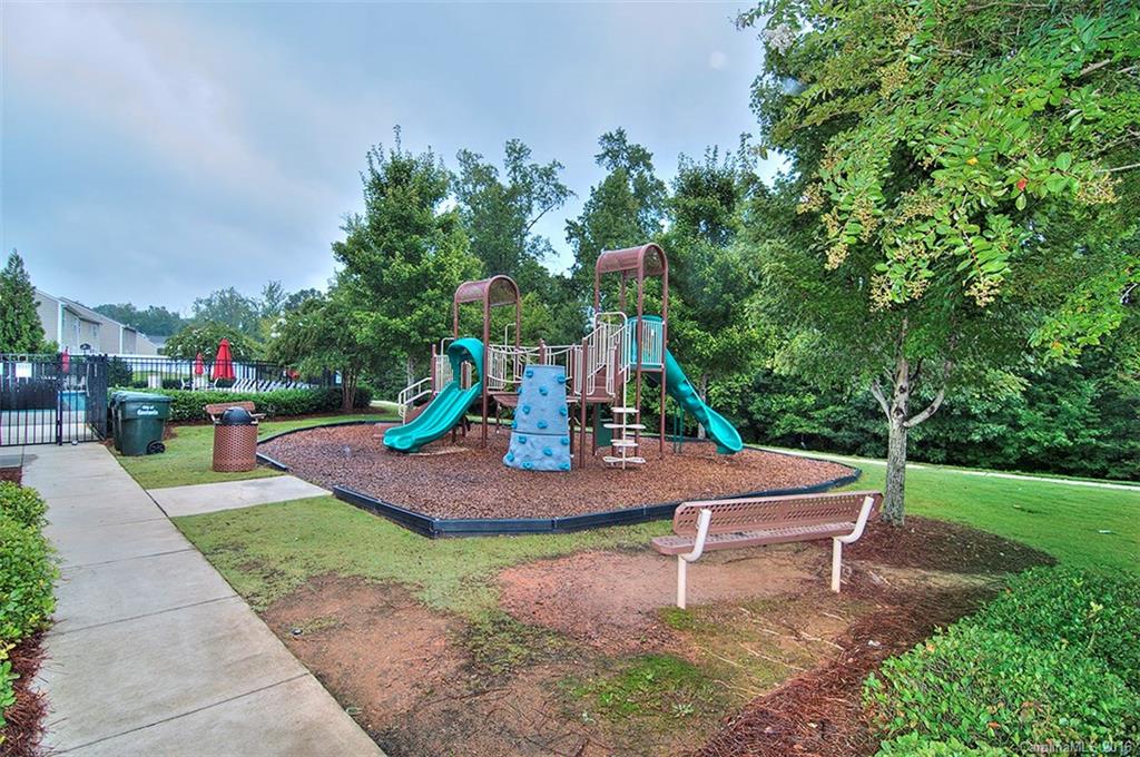 Willow Creek - Residential