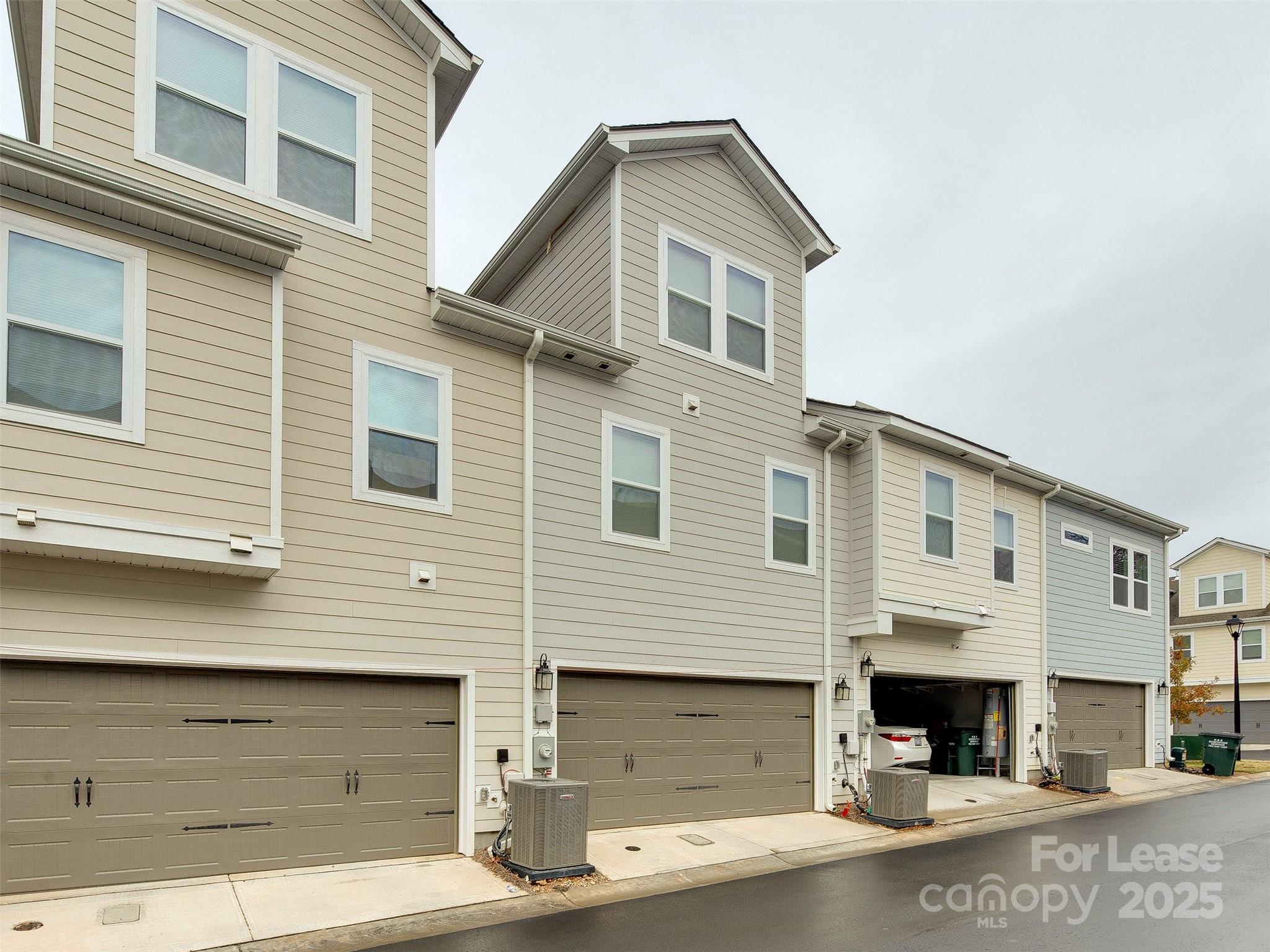 Villa Heights - Residential Lease