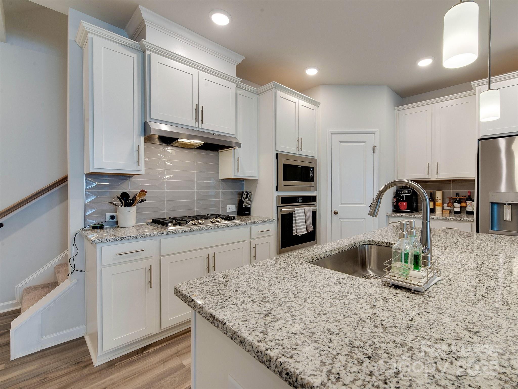 Villa Heights - Residential Lease