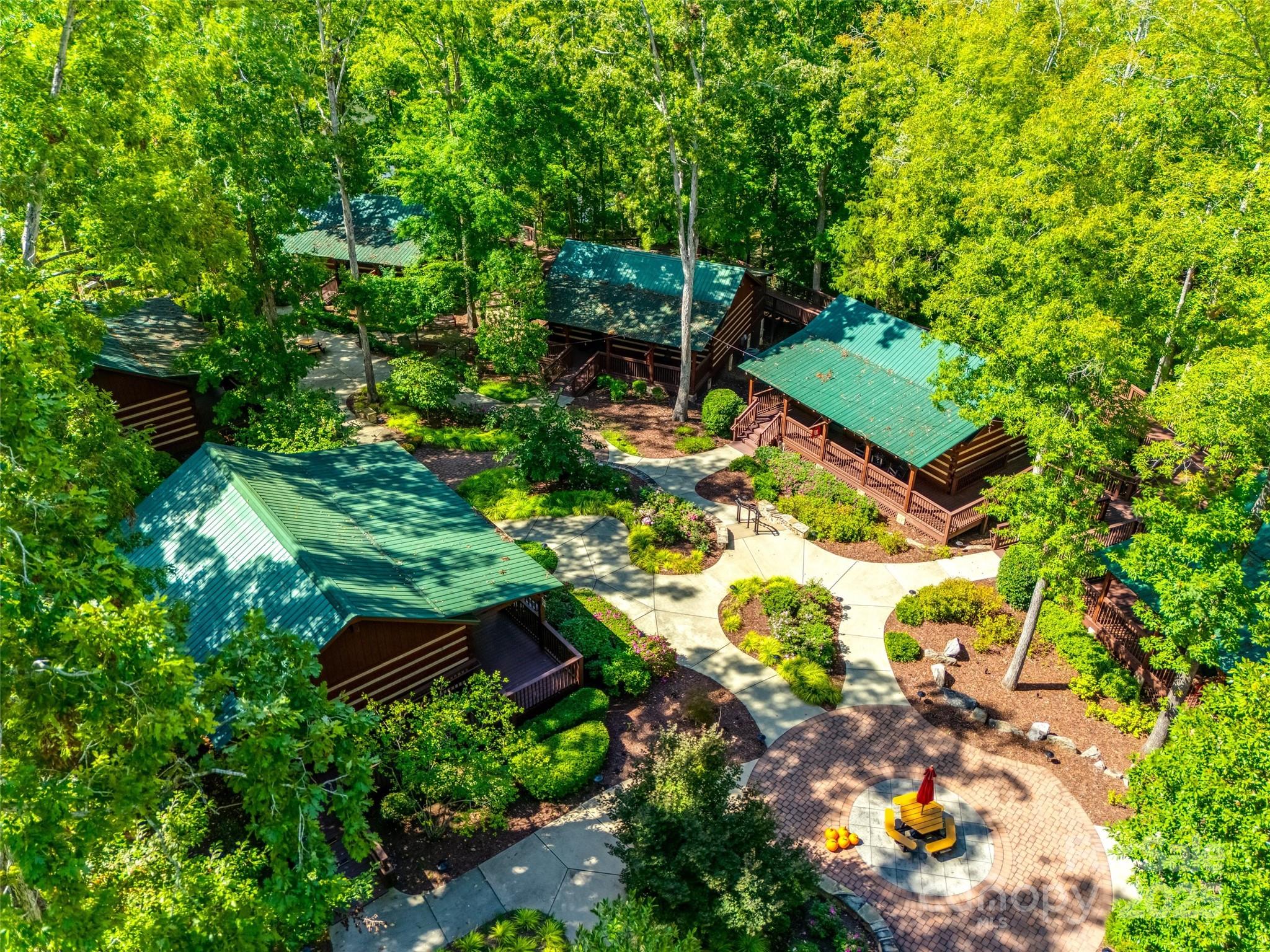 Tree Tops - Residential