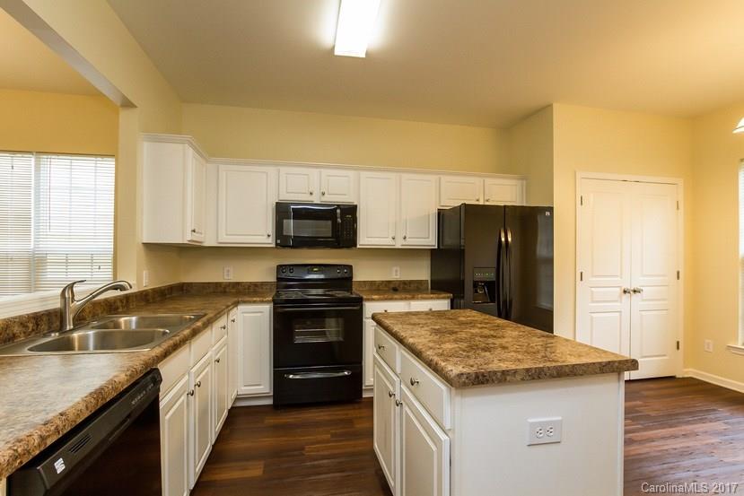 Falcon Ridge - Residential Lease