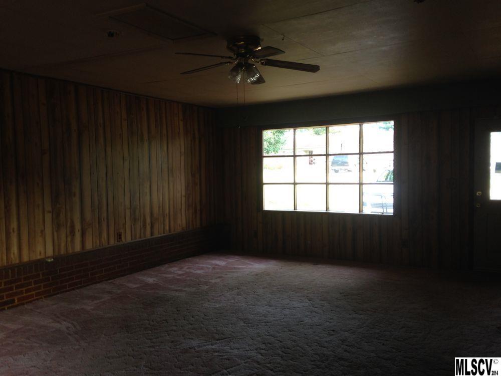 Hickory Woods - Residential