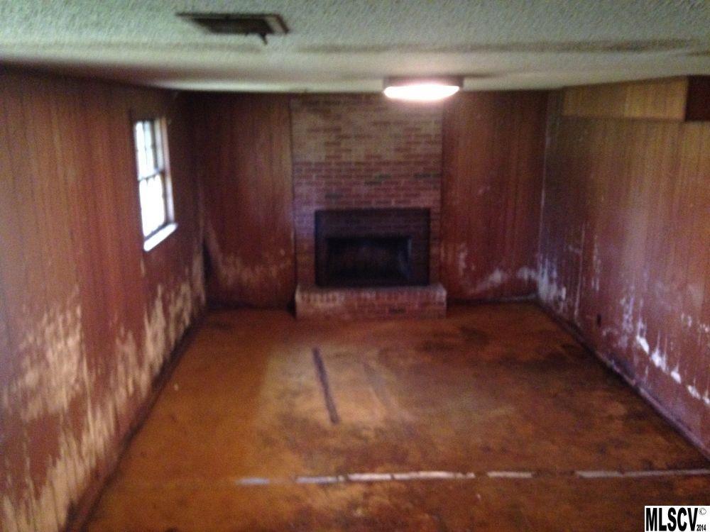 Hickory Woods - Residential