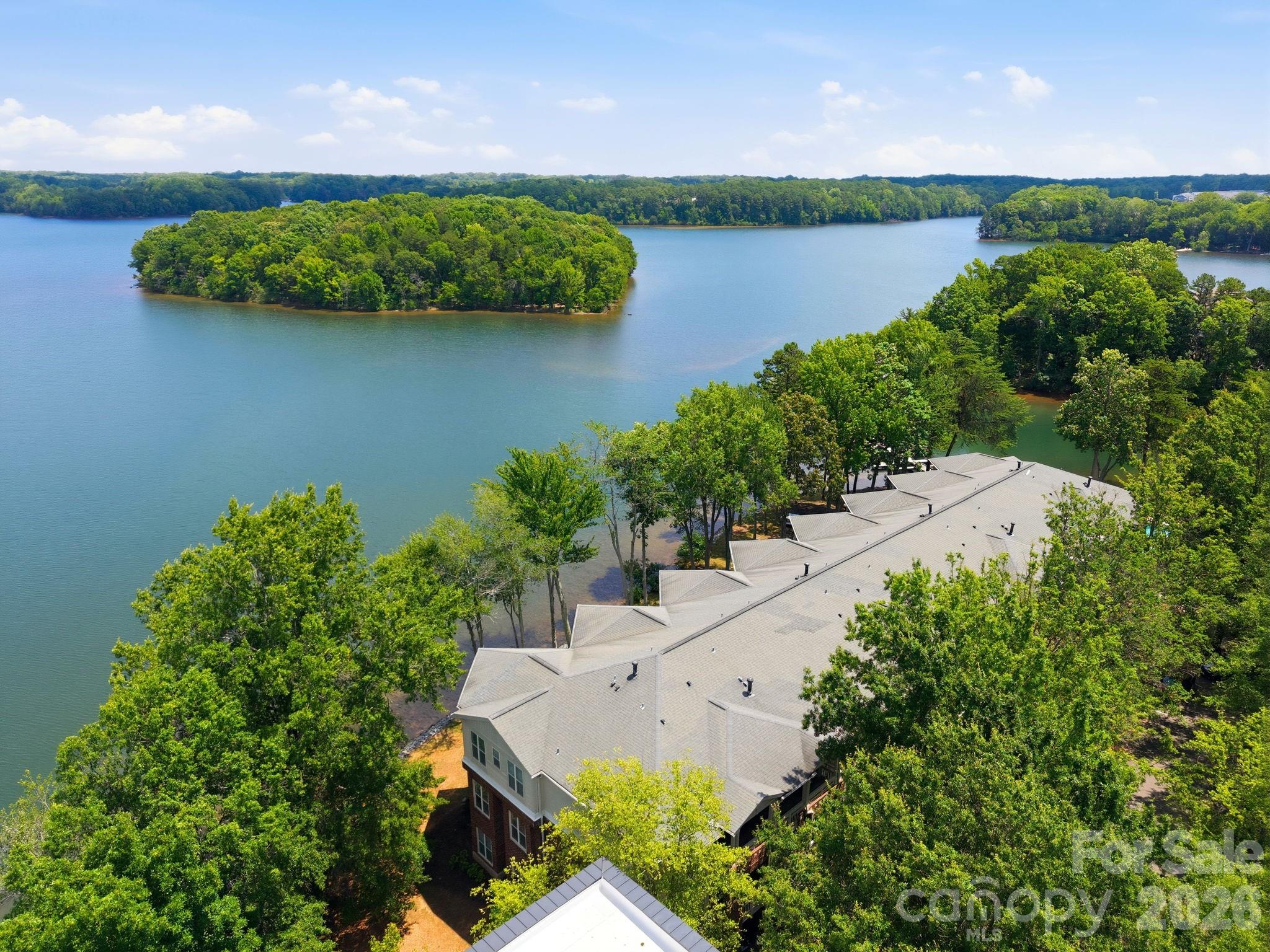 915 Northeast Drive 4