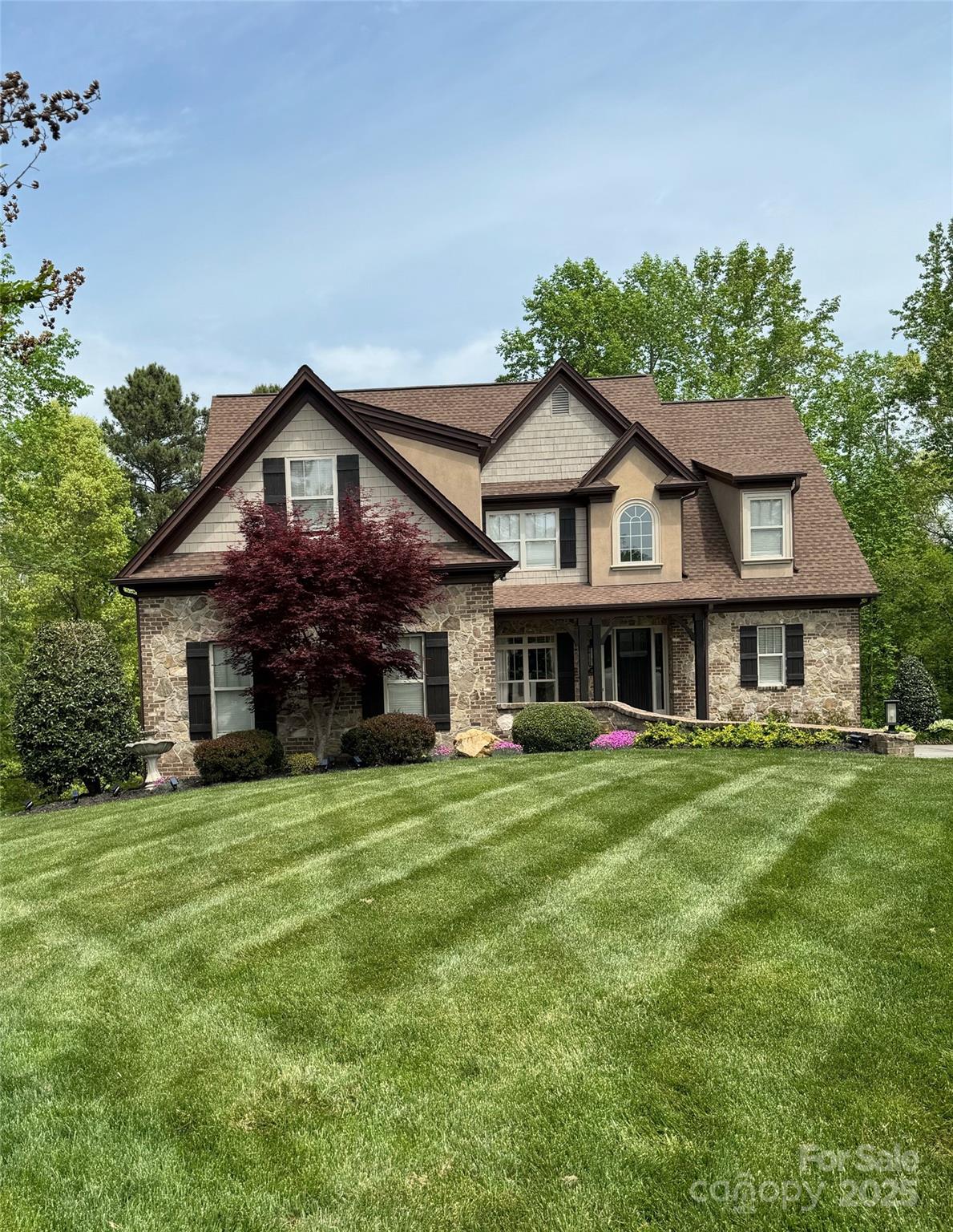 394 Stonecliff Lane