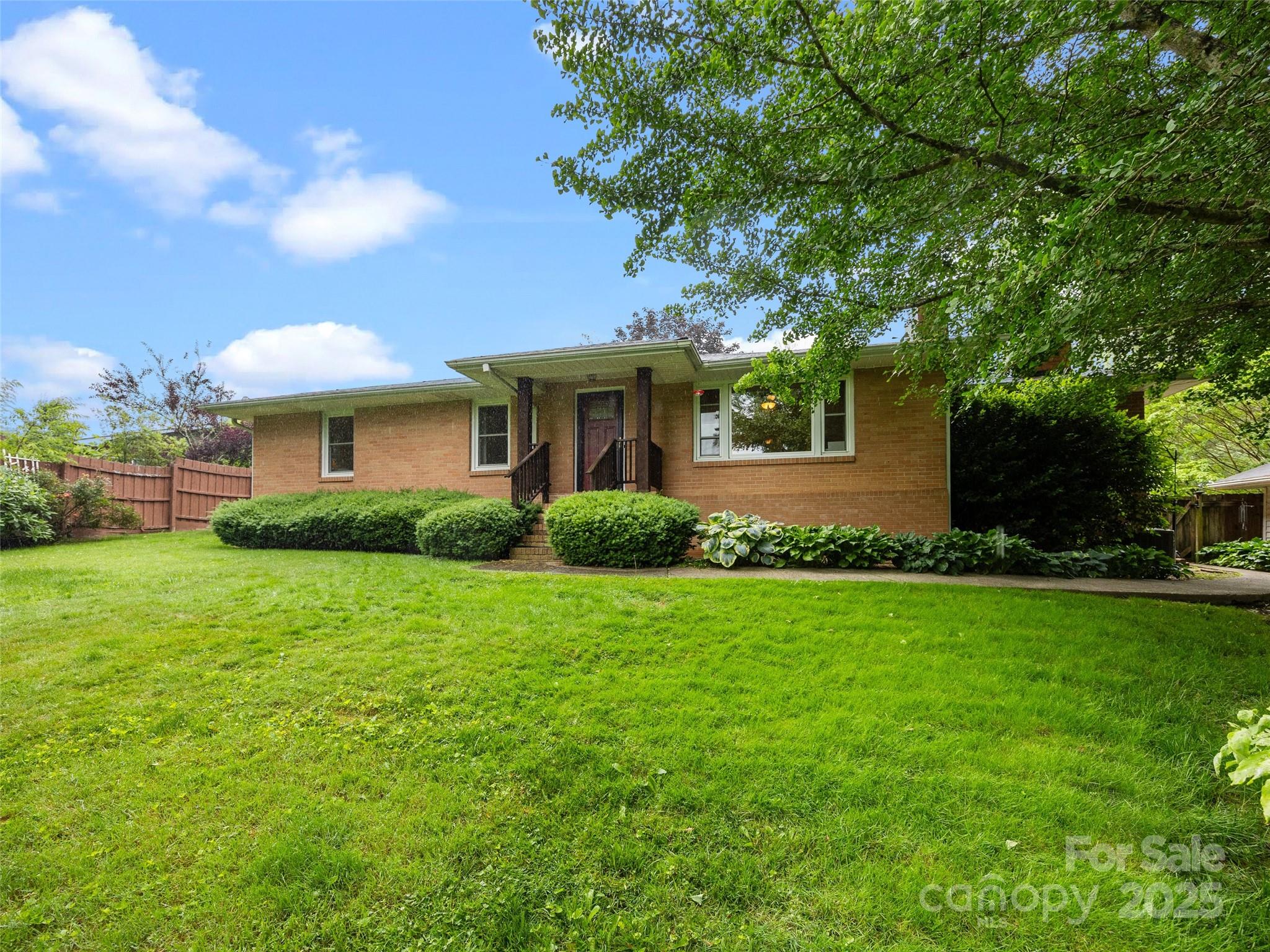 107 Edgehill Road