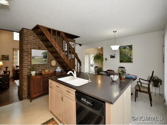 Woodland Hills - Residential