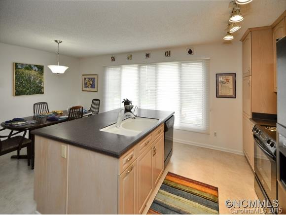 Woodland Hills - Residential