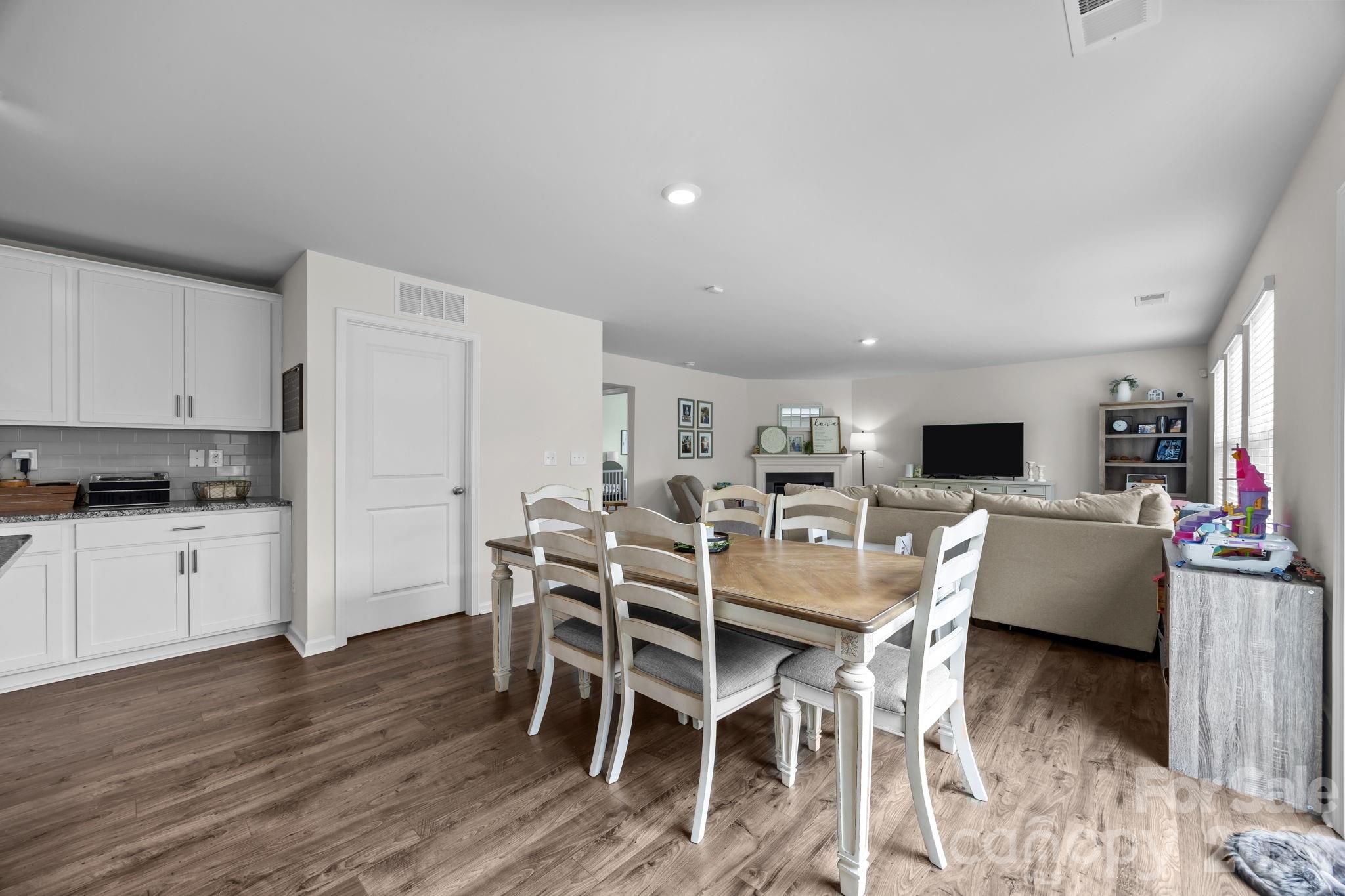 Holbrook Village - Residential