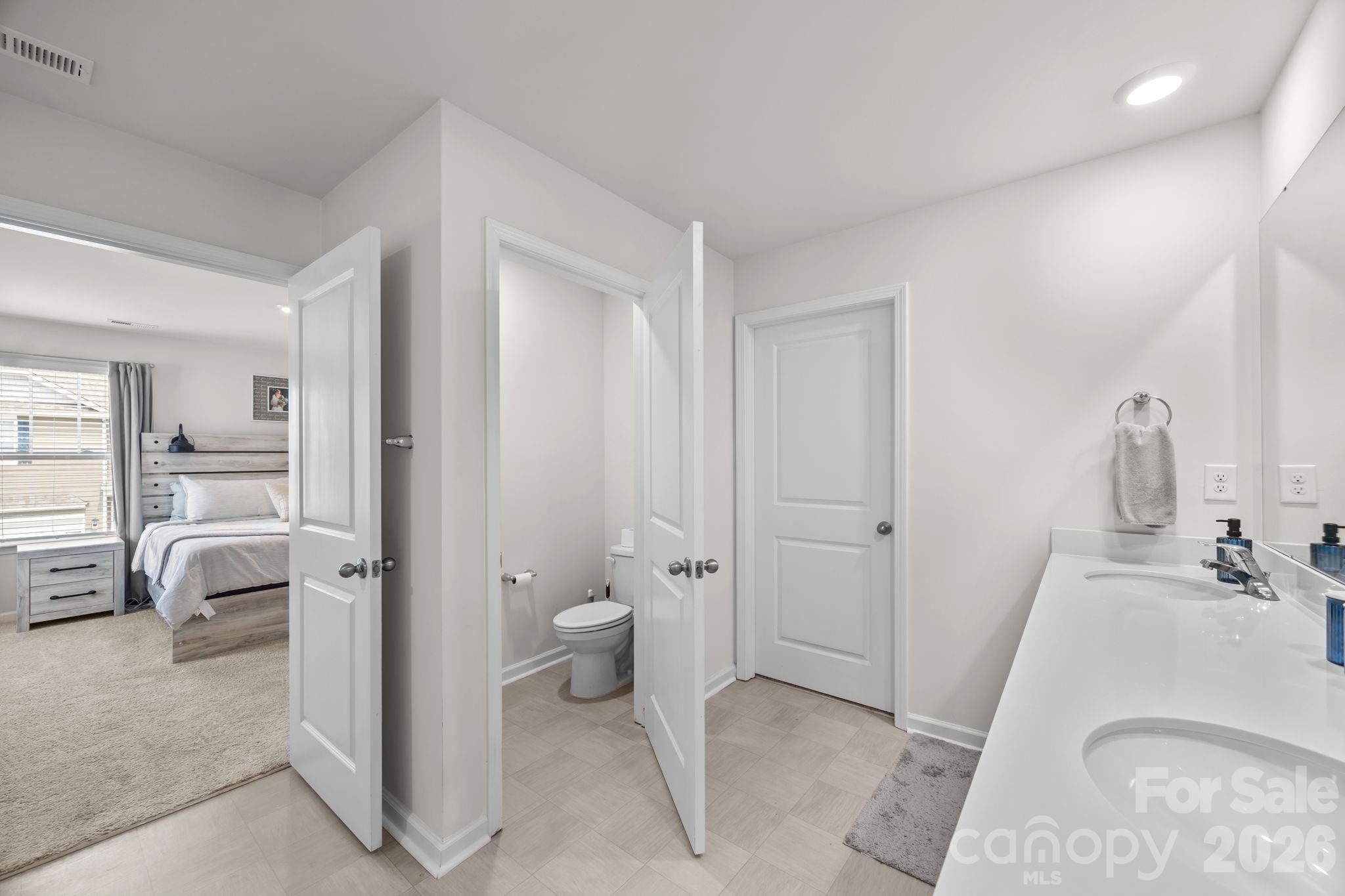 Holbrook Village - Residential