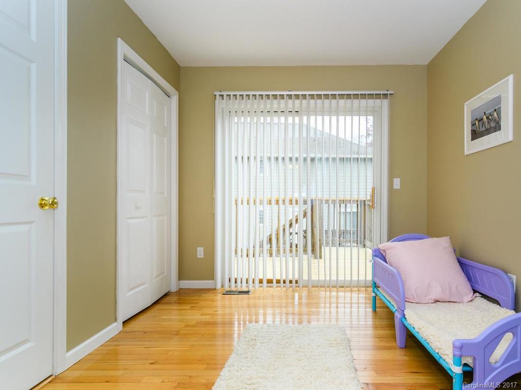 Lake Julian Trails - Residential