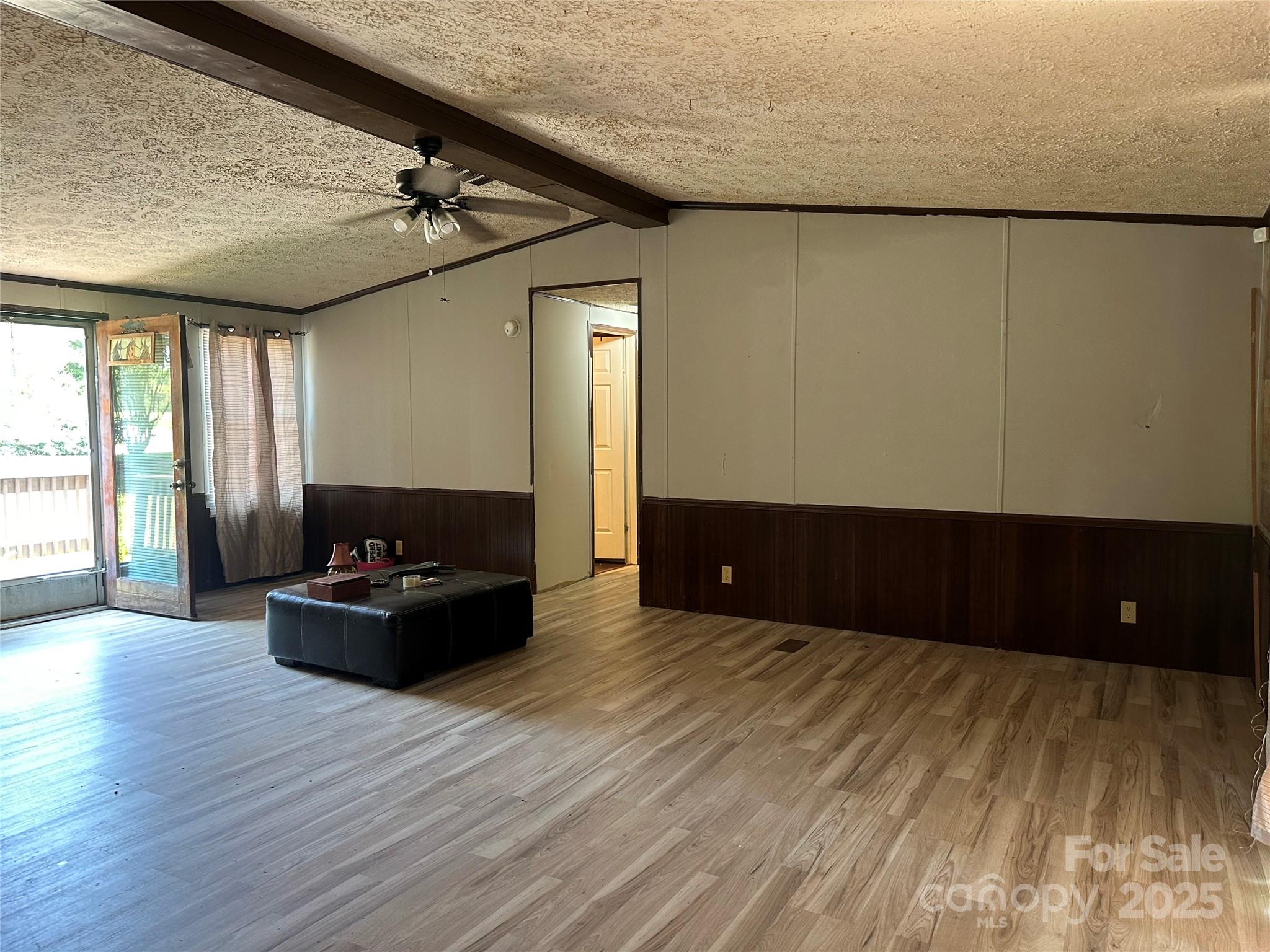 1355 Oak Breeze Drive