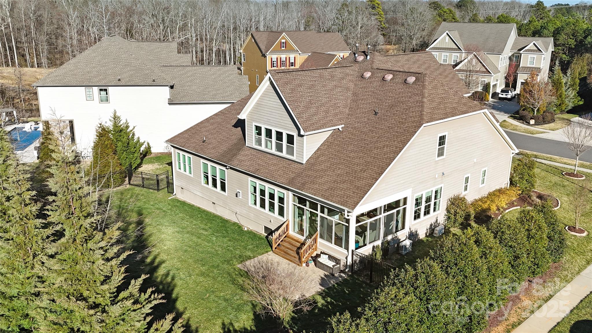 Weddington, North Carolina 28104, United States, 5 Bedrooms Bedrooms, ,5 BathroomsBathrooms,Residential,Under Contract,82735