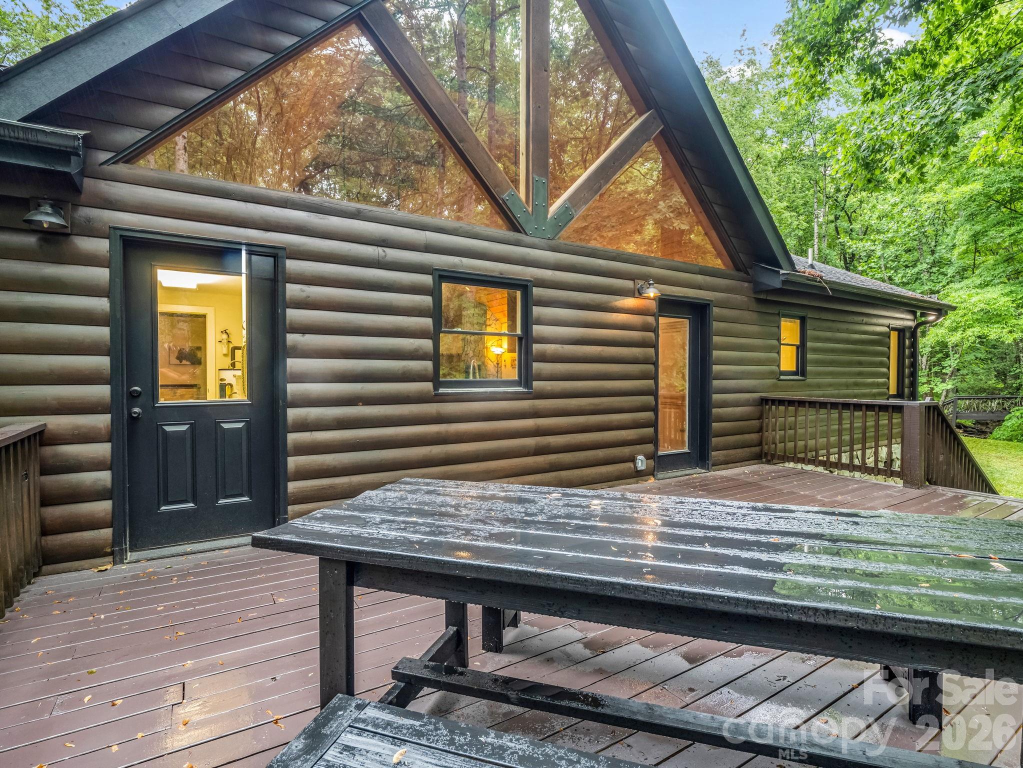 Golden Creek - Residential
