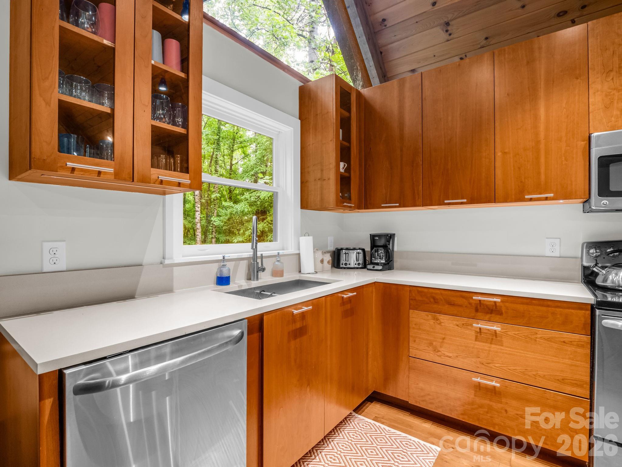 Golden Creek - Residential