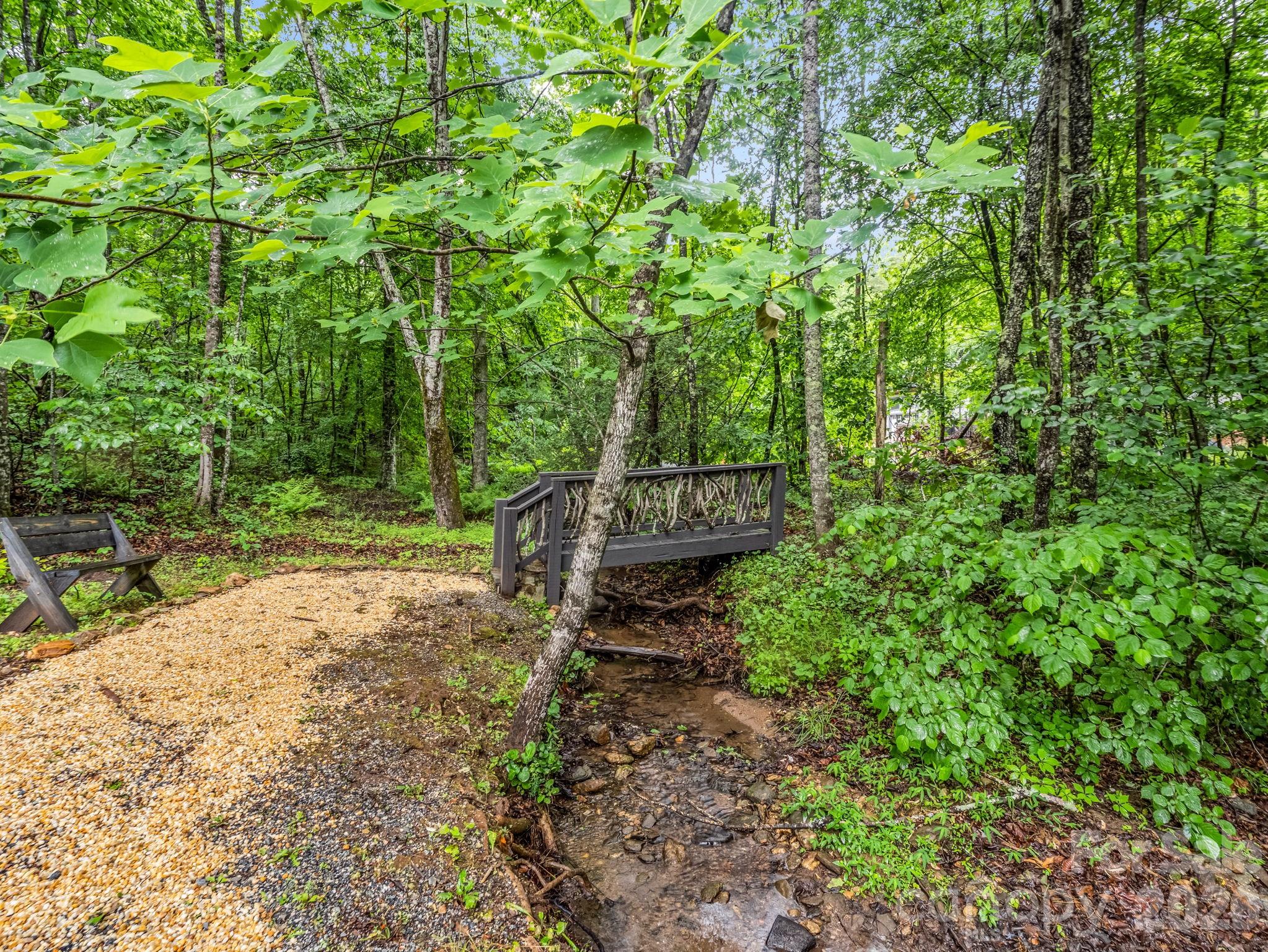 Golden Creek - Residential