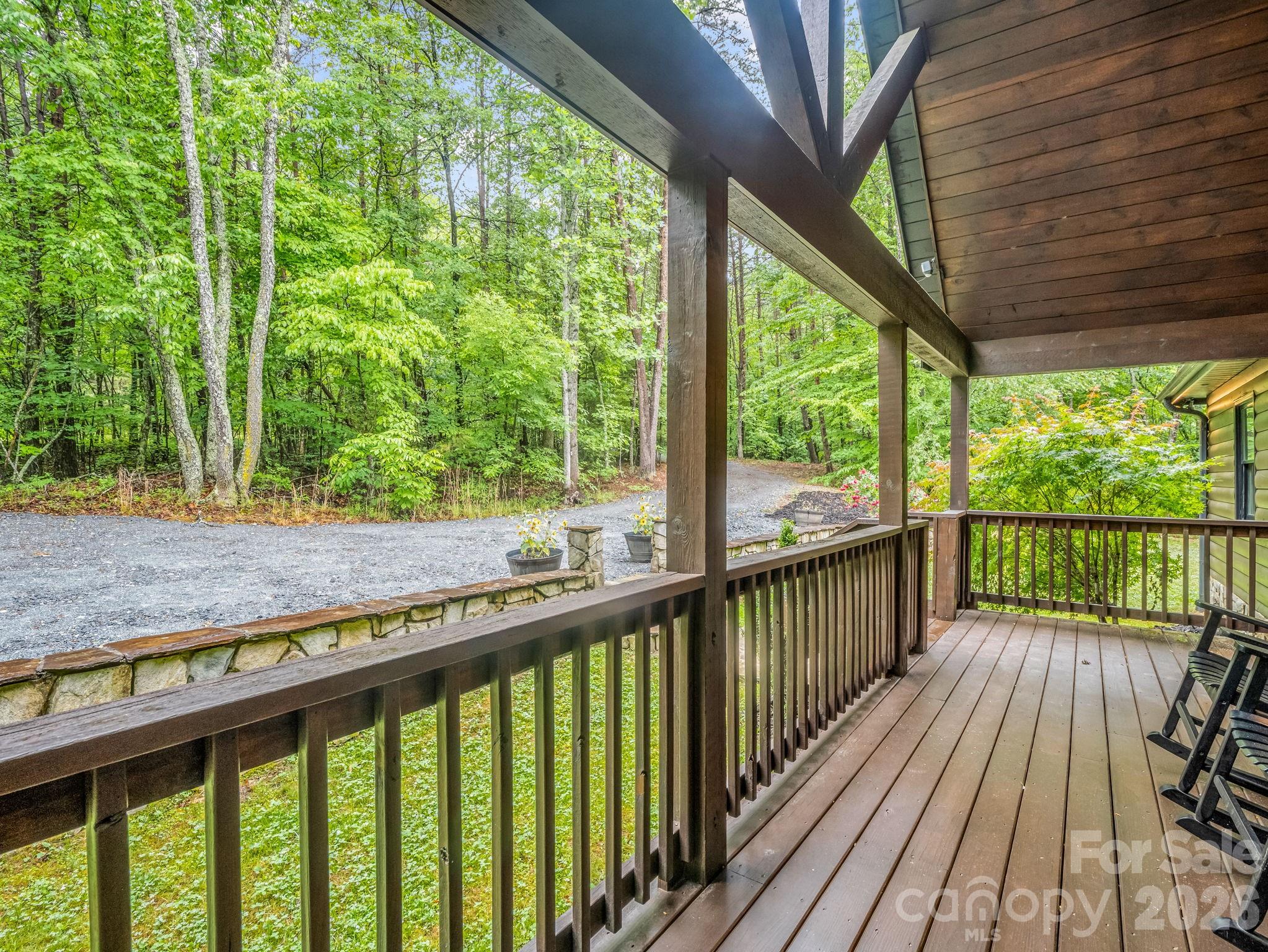 Golden Creek - Residential
