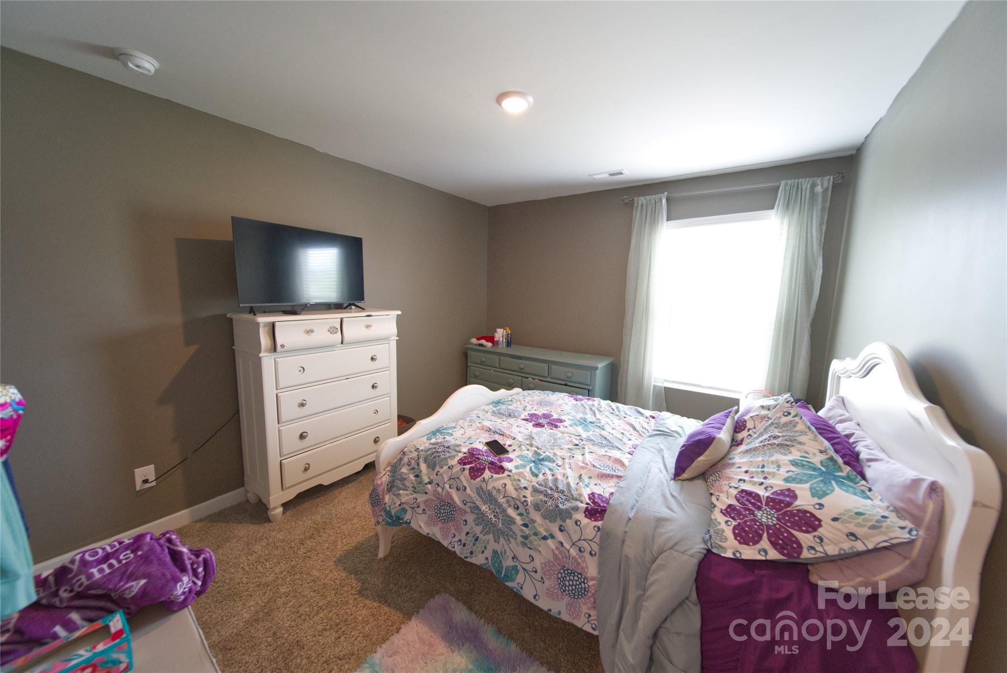 Stoneybrook Station - Residential Lease