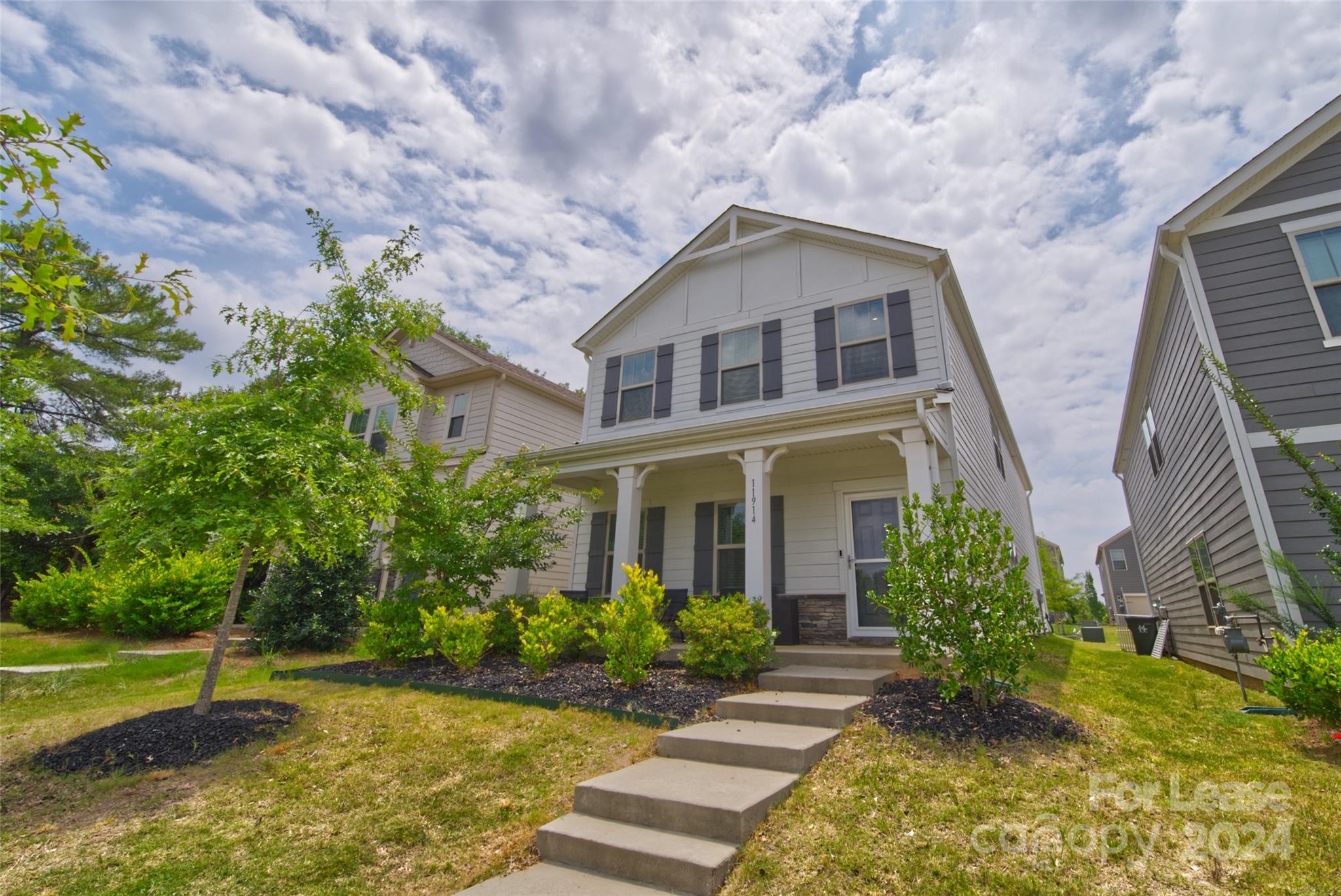 Stoneybrook Station - Residential Lease