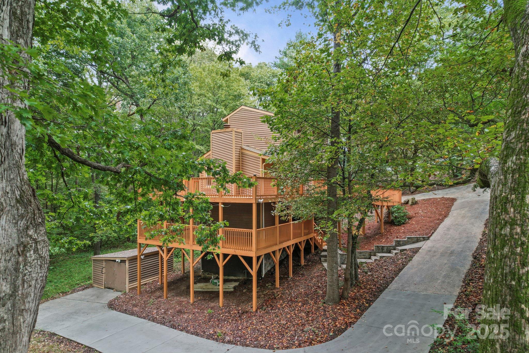 8012 Briardale Drive