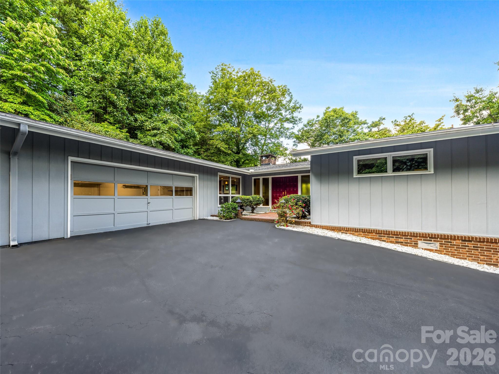 252 Middlemount Road
